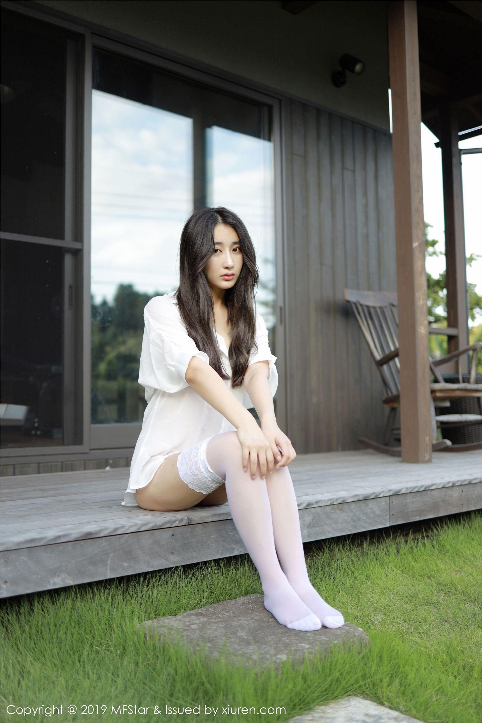 [MFStar模范学院] 2019.10.11 VOL.219 Betty林子欣_p030