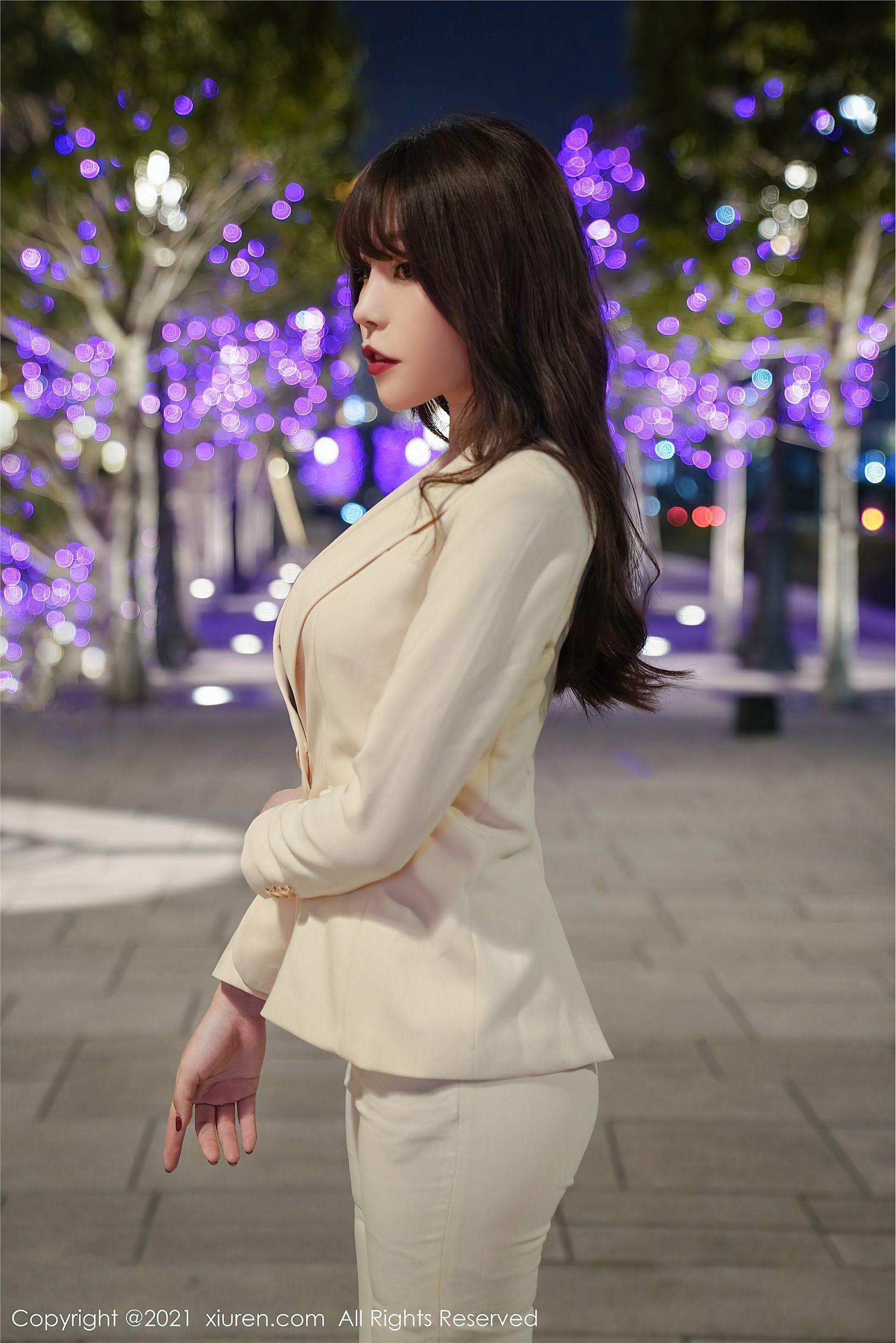 [XIUREN秀人网] 2021.03.12 NO.3195 芝芝Booty_p005