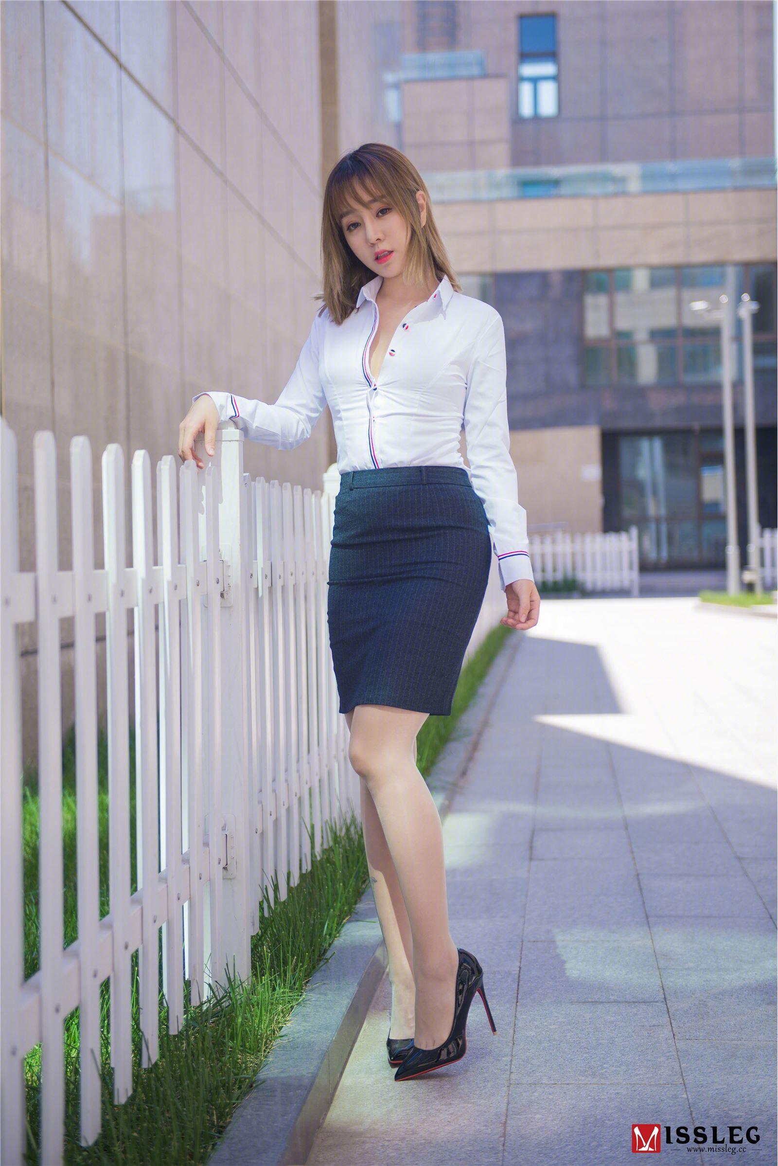 [MISSLEG蜜丝] 官方原版 钻石会员V系列 V003 王雨纯《撕裂的OL》_p003