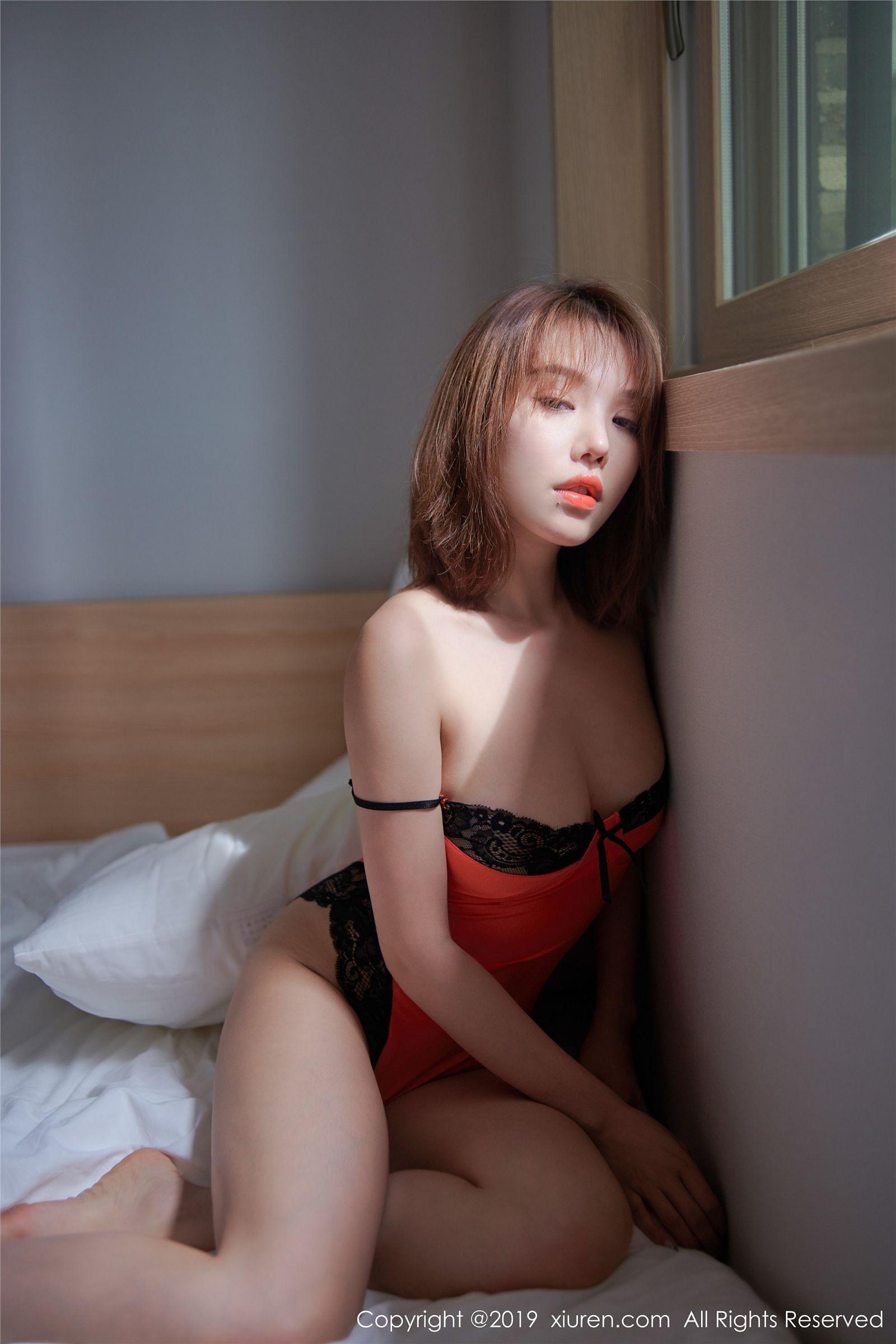 [XIUREN秀人网] 2019.09.18 NO.1684 芝芝Booty_p031