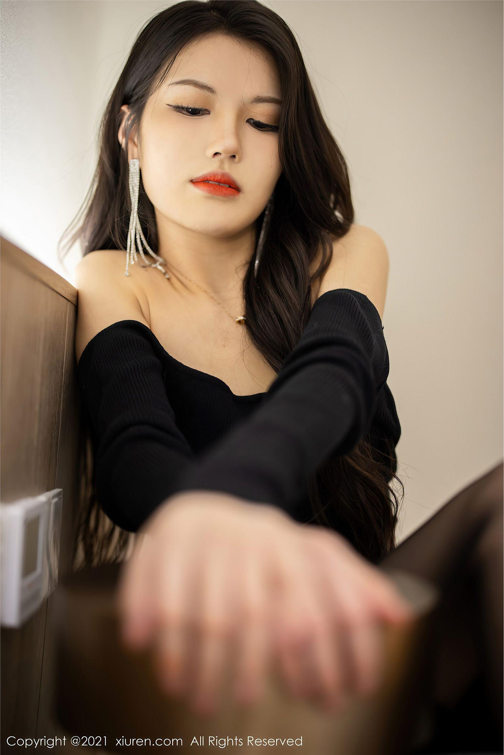 [XIUREN秀人网] 2021.08.19 NO.3822 媛媛酱belle_p022