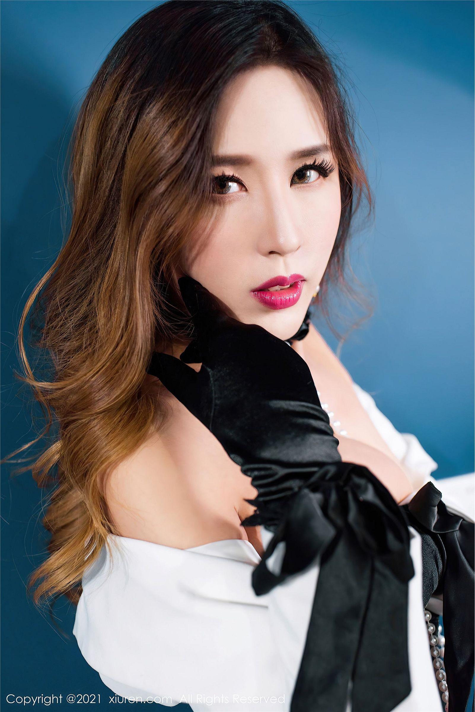 [XIUREN秀人网] 2021.03.11 NO.3189 Isabelle贵贵 黑丝 高挑_p016