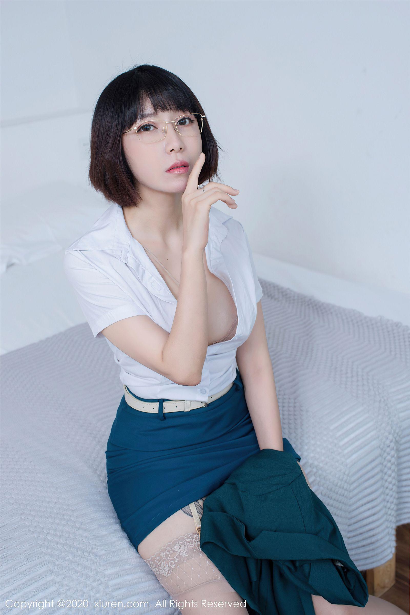 [XIUREN秀人网] 2020.07.31 NO.2390 安妮斯朵拉_Ann_p050