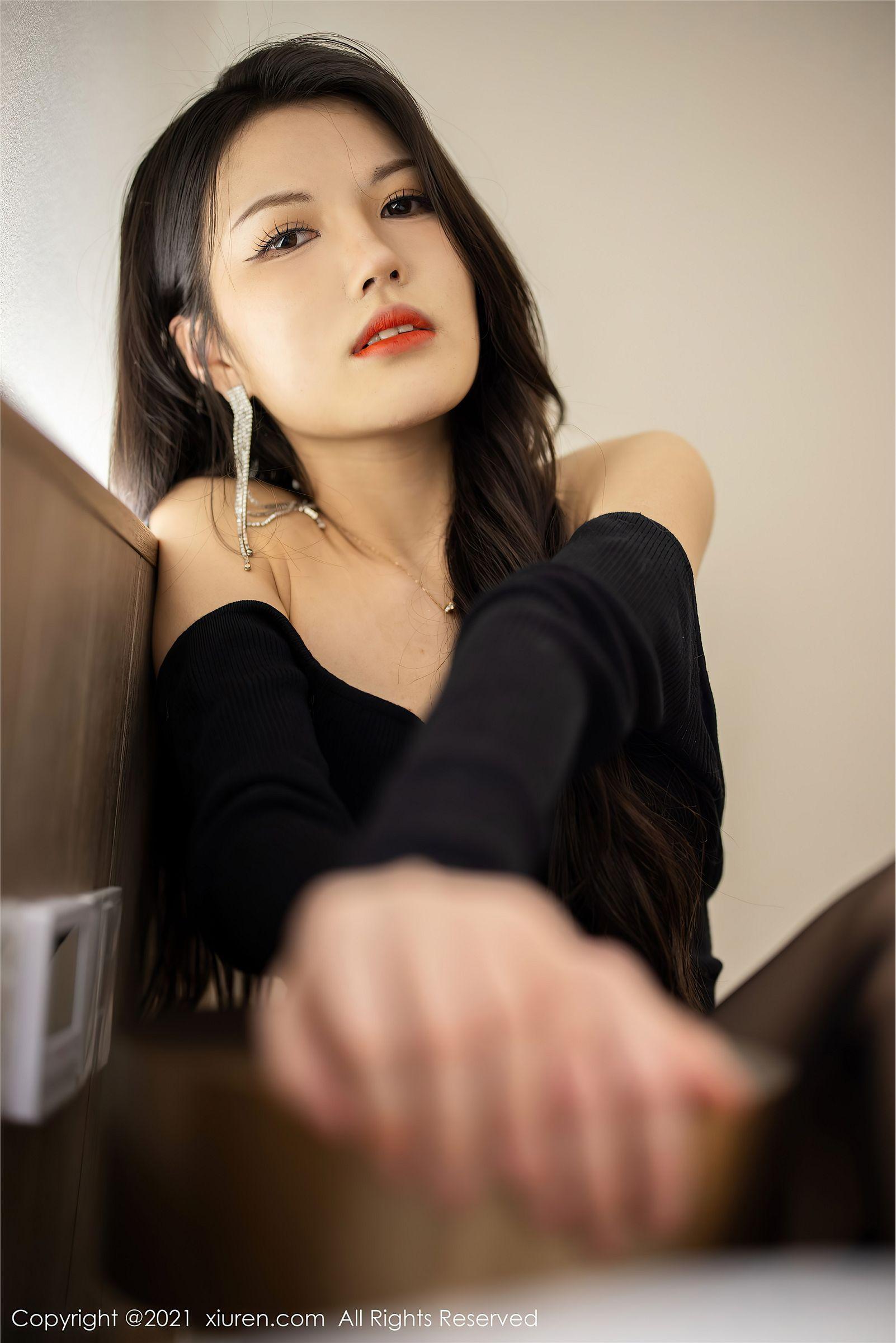[XIUREN秀人网] 2021.08.19 NO.3822 媛媛酱belle_p024