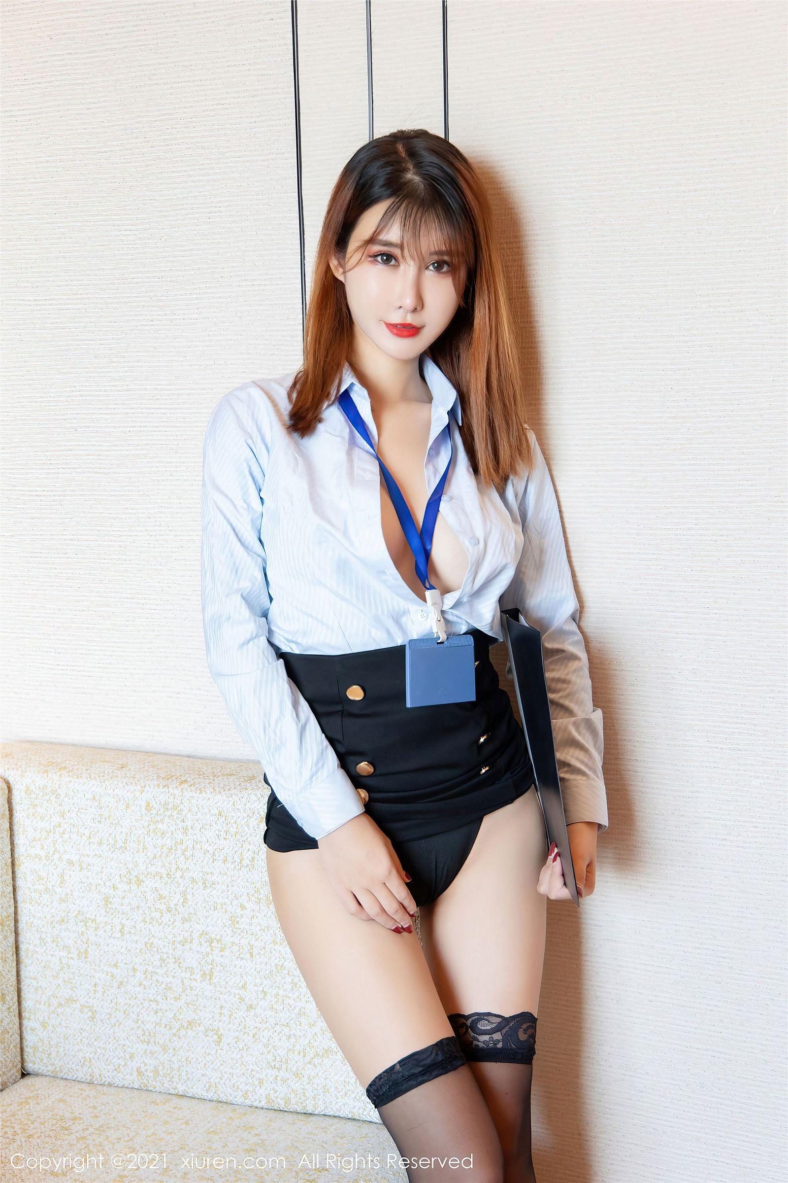 [XIUREN秀人网] 2021.11.22 NO.4247 夏沫沫tifa_p003