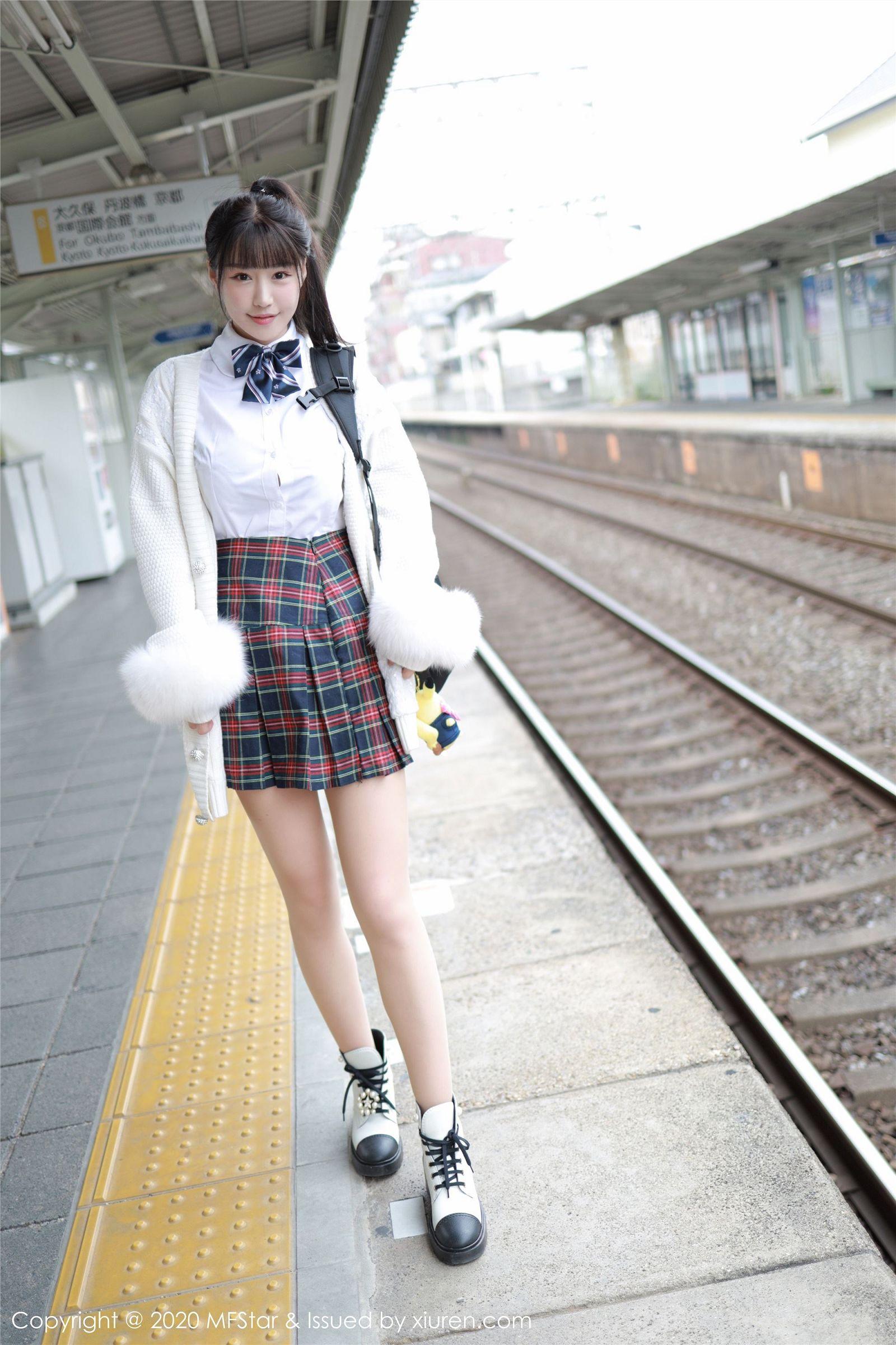 [MFStar模范学院] 2020.01.17 Vol.259 朱可_儿Flower_p006