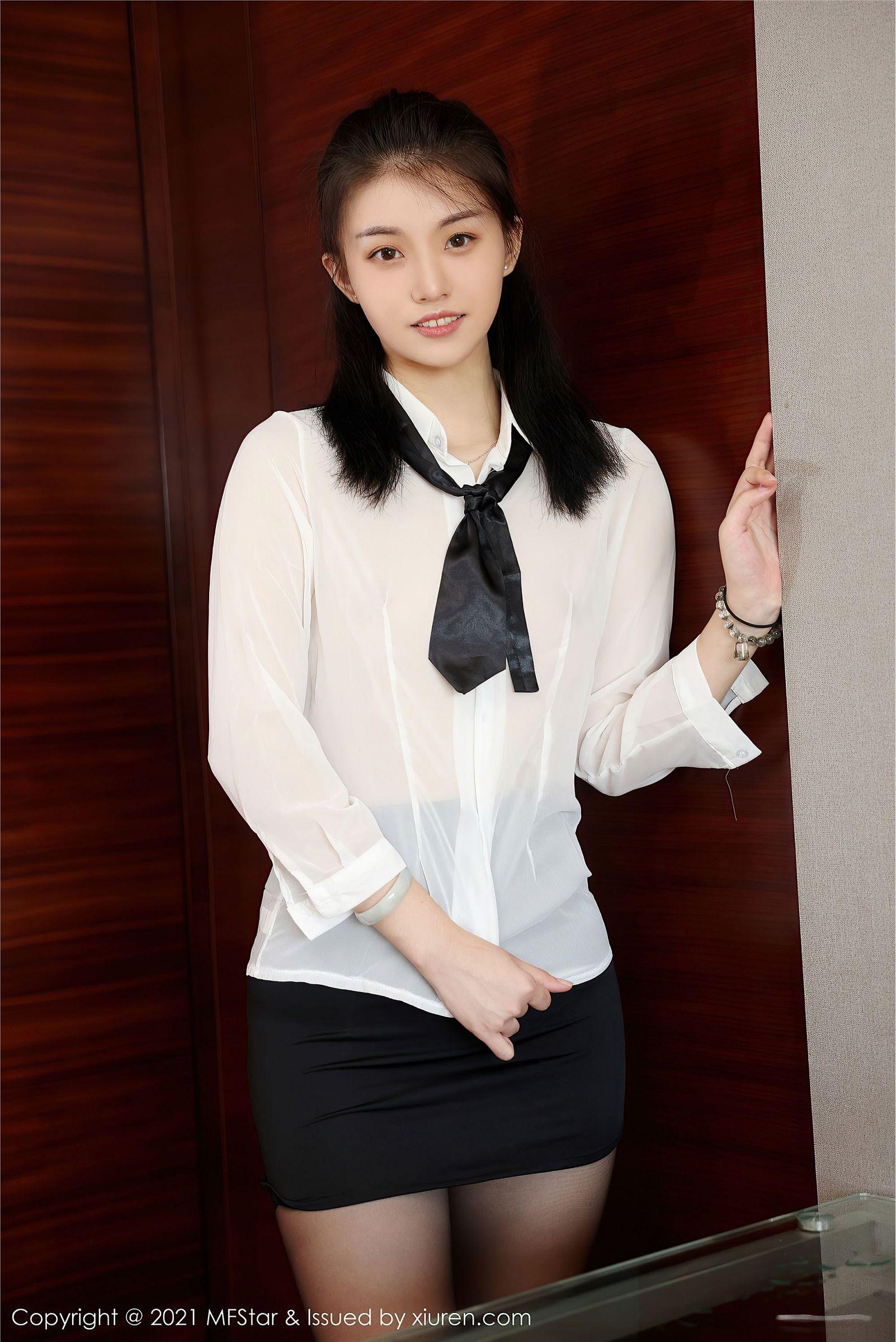 [MFStar模范学院] 2021.08.09 NO.523 一颗甜蛋黄a_p046