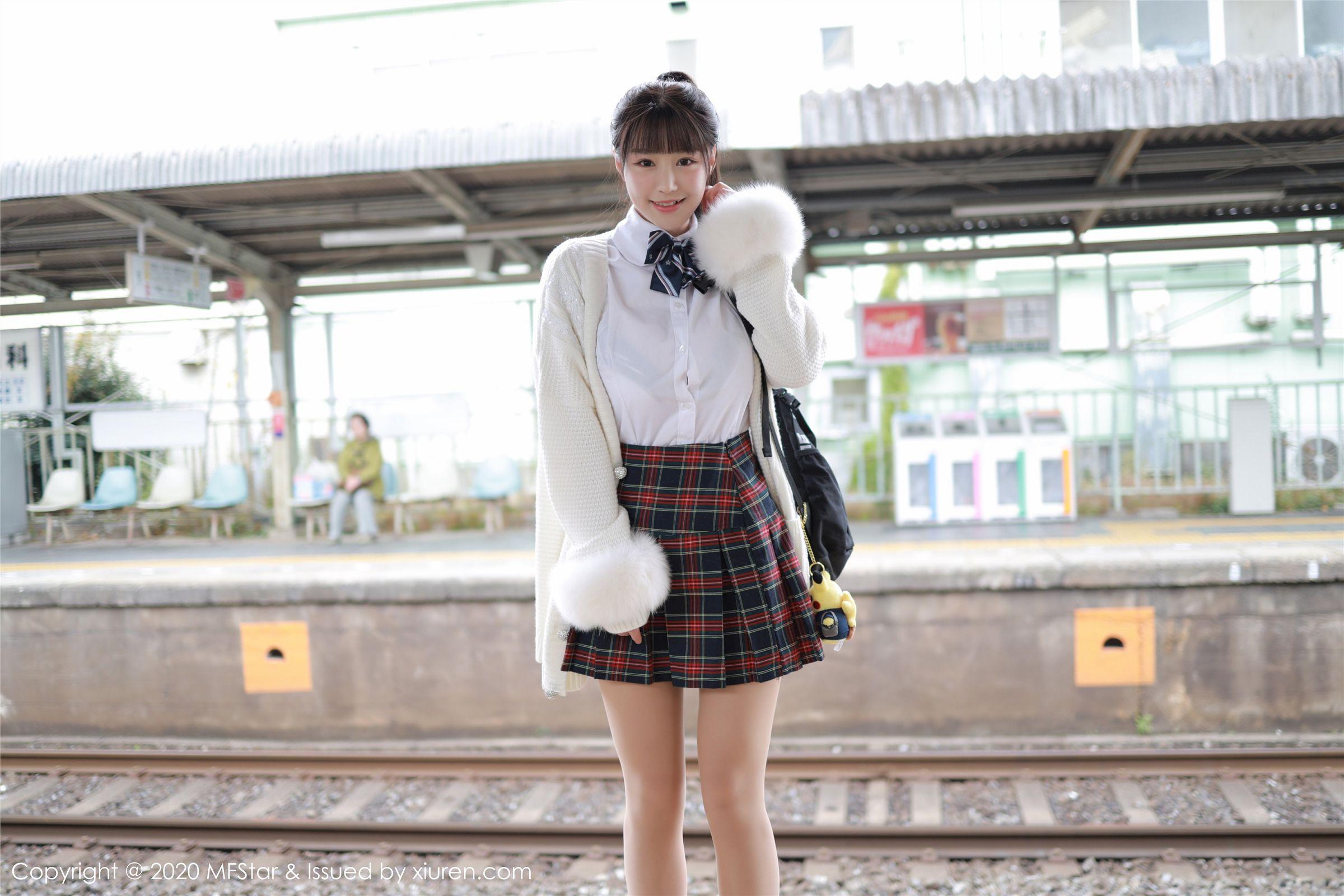 [MFStar模范学院] 2020.01.17 Vol.259 朱可_儿Flower_p002