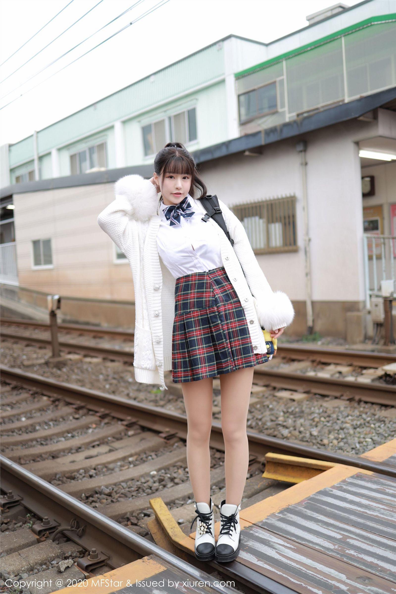 [MFStar模范学院] 2020.01.17 Vol.259 朱可_儿Flower_p027