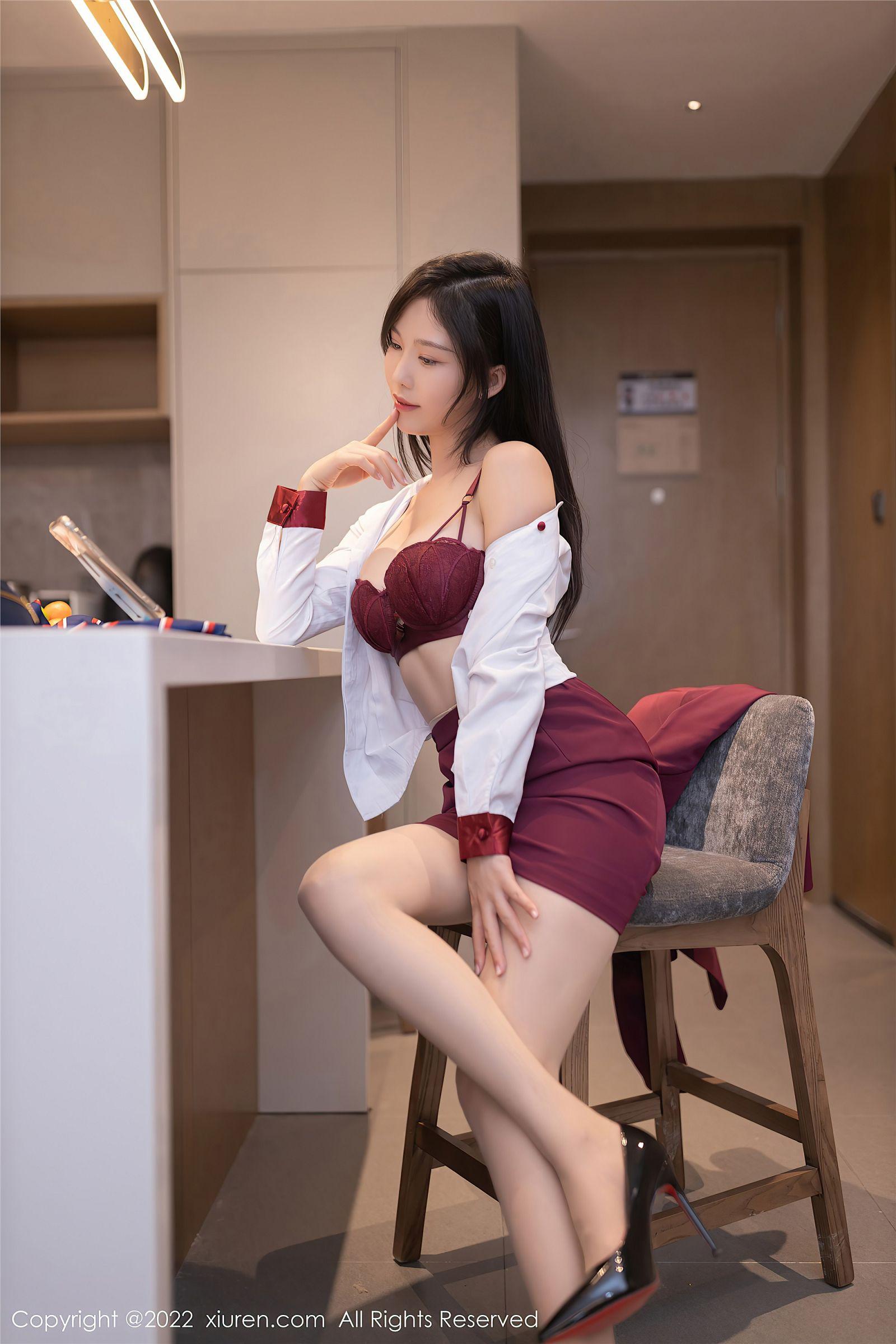 [XIUREN秀人网] 2022.08.24 NO.5485 利世_p013