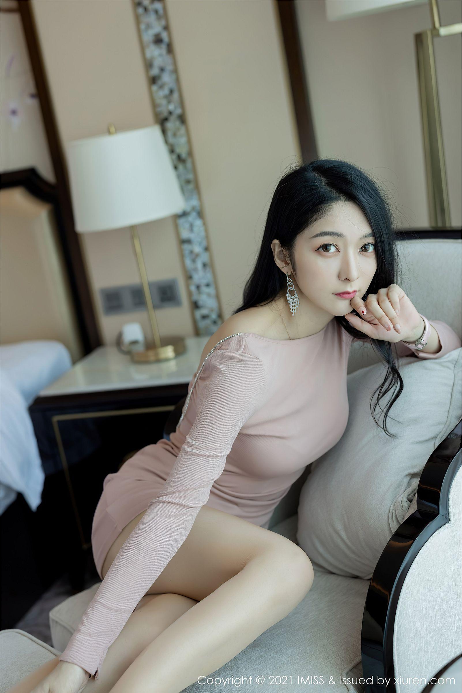 [IMISS爱蜜社] 2021.03.15 NO.564 Angela小热巴 美腿 外拍_p009