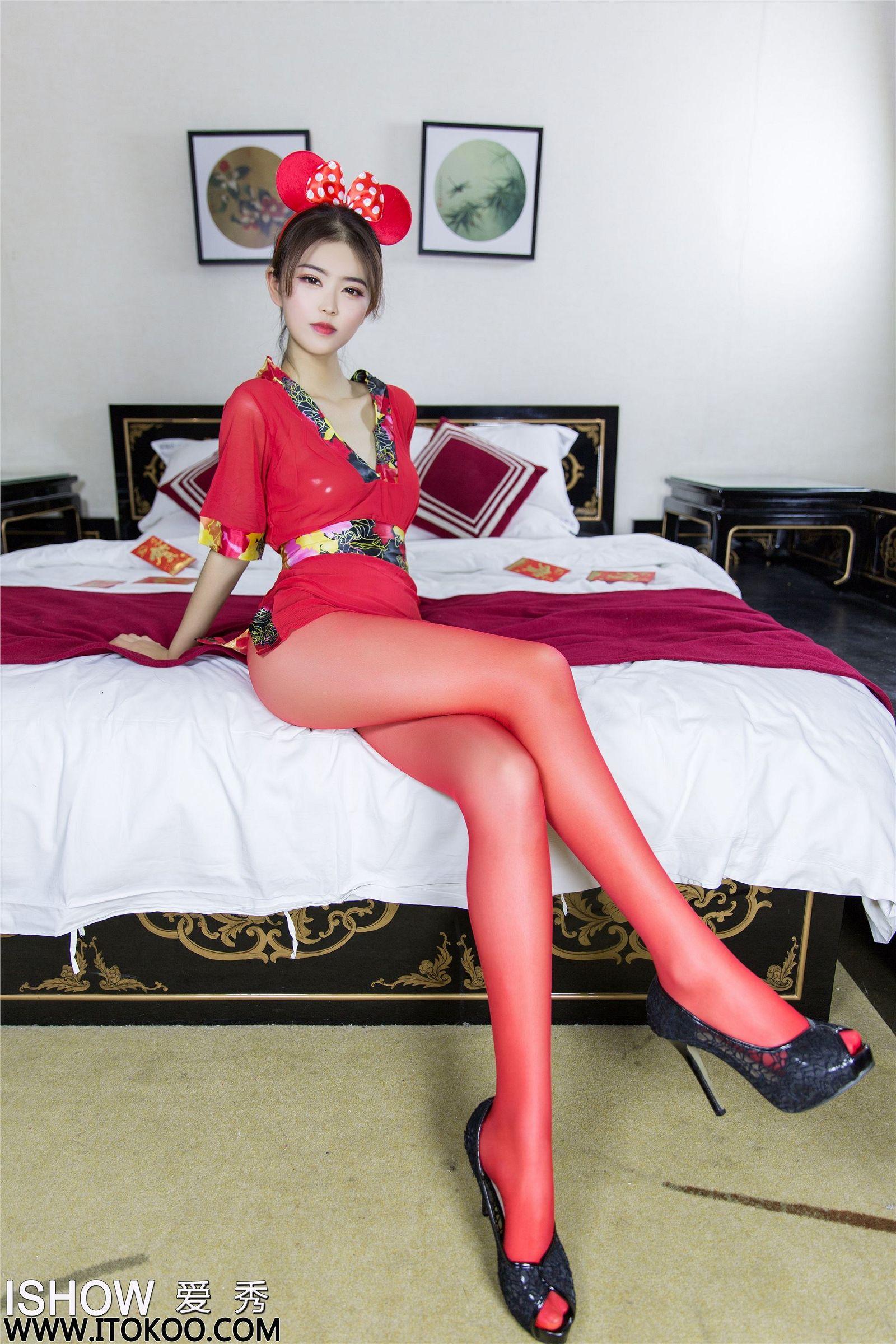 [ISHOW爱秀]2020.01.24 Vol.213 杨伊伊Eva_p028