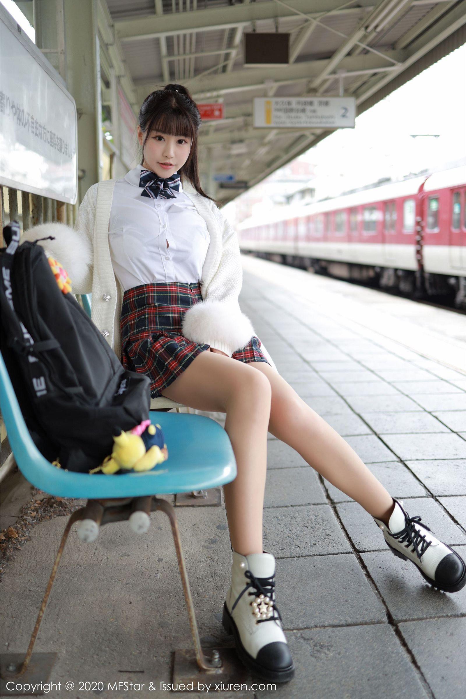 [MFStar模范学院] 2020.01.17 Vol.259 朱可_儿Flower_p010