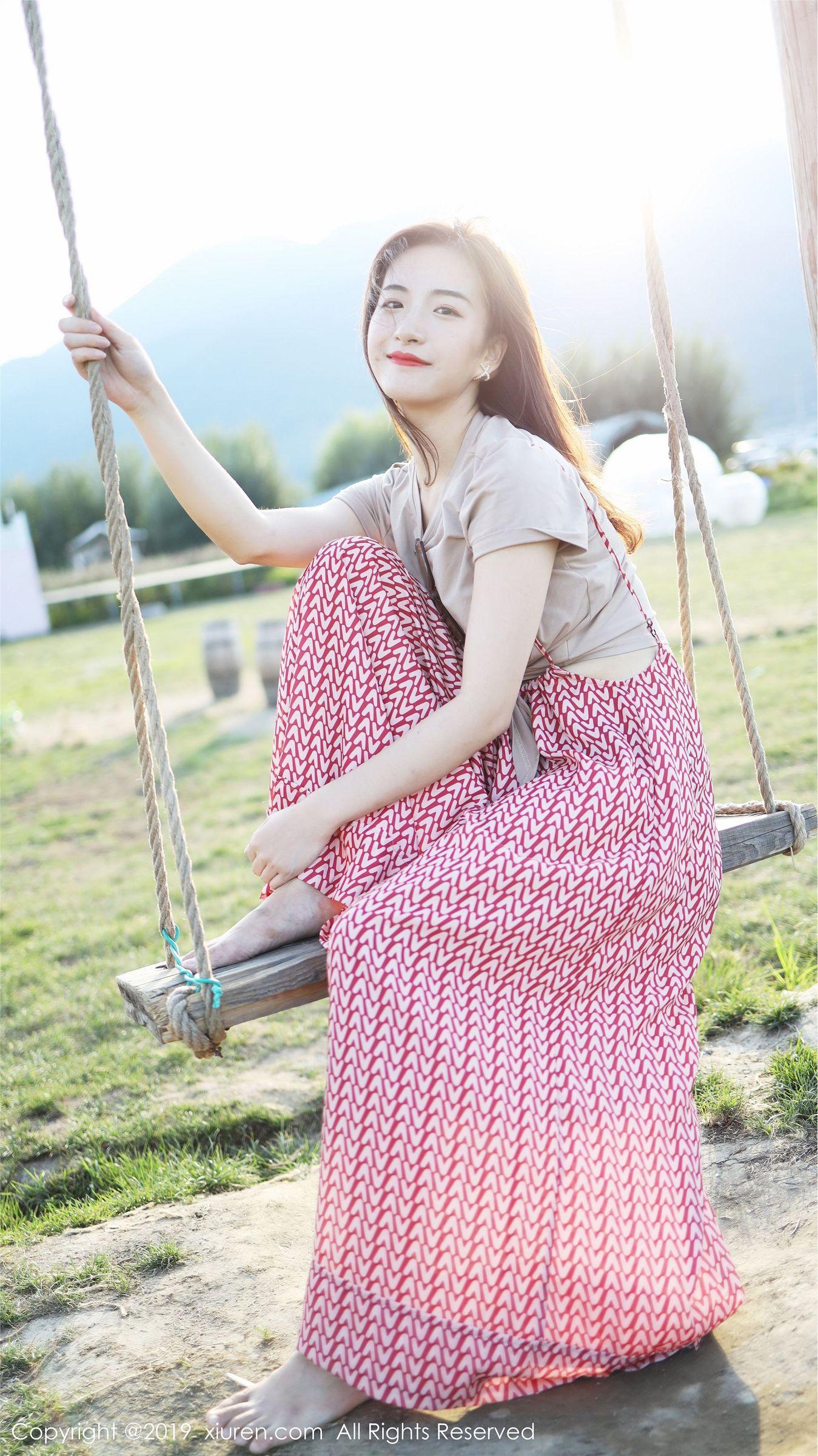 [XIUREN秀人网] 2019.10.11 NO.1718 艺儿拿铁_p039