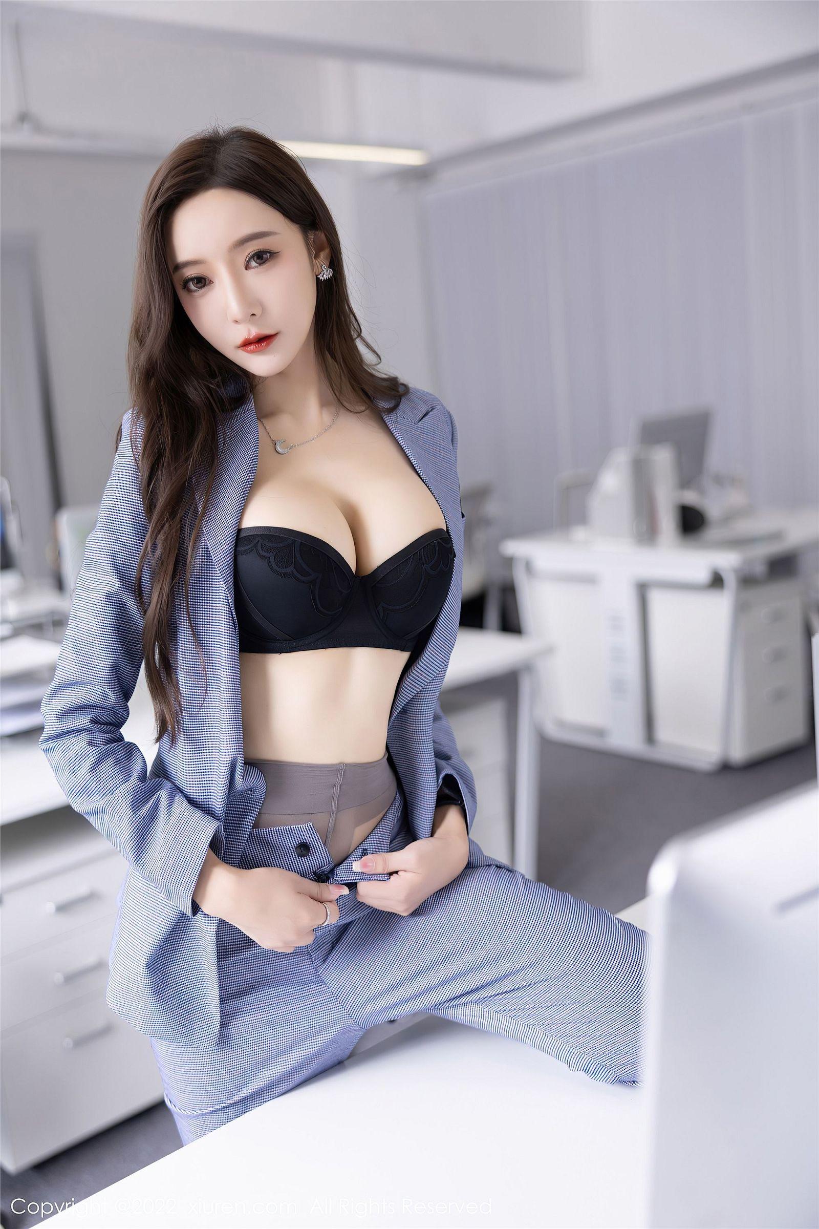 [XIUREN秀人网] 2022.09.22 NO.5629 王馨瑶yanni_p038