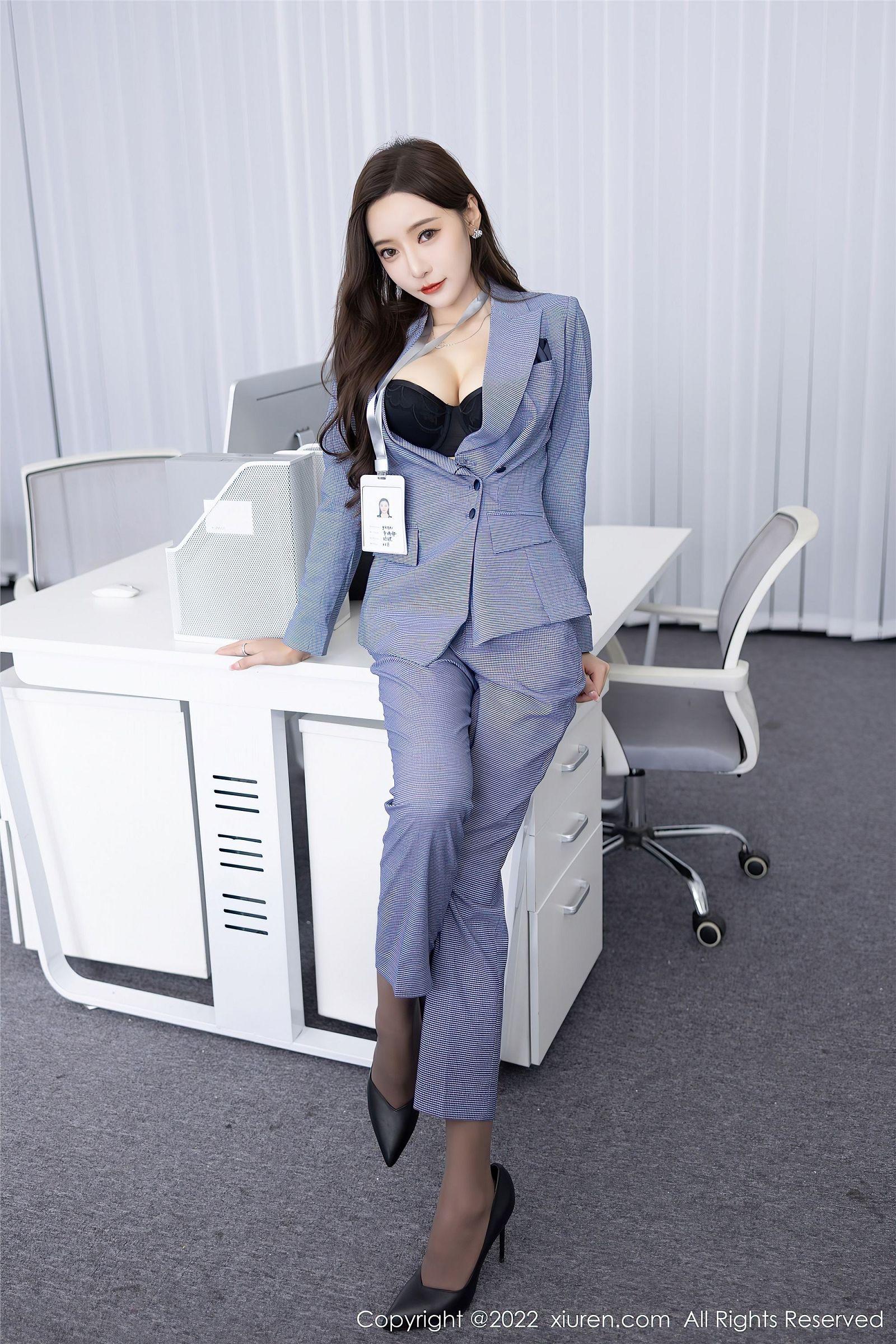 [XIUREN秀人网] 2022.09.22 NO.5629 王馨瑶yanni_p056