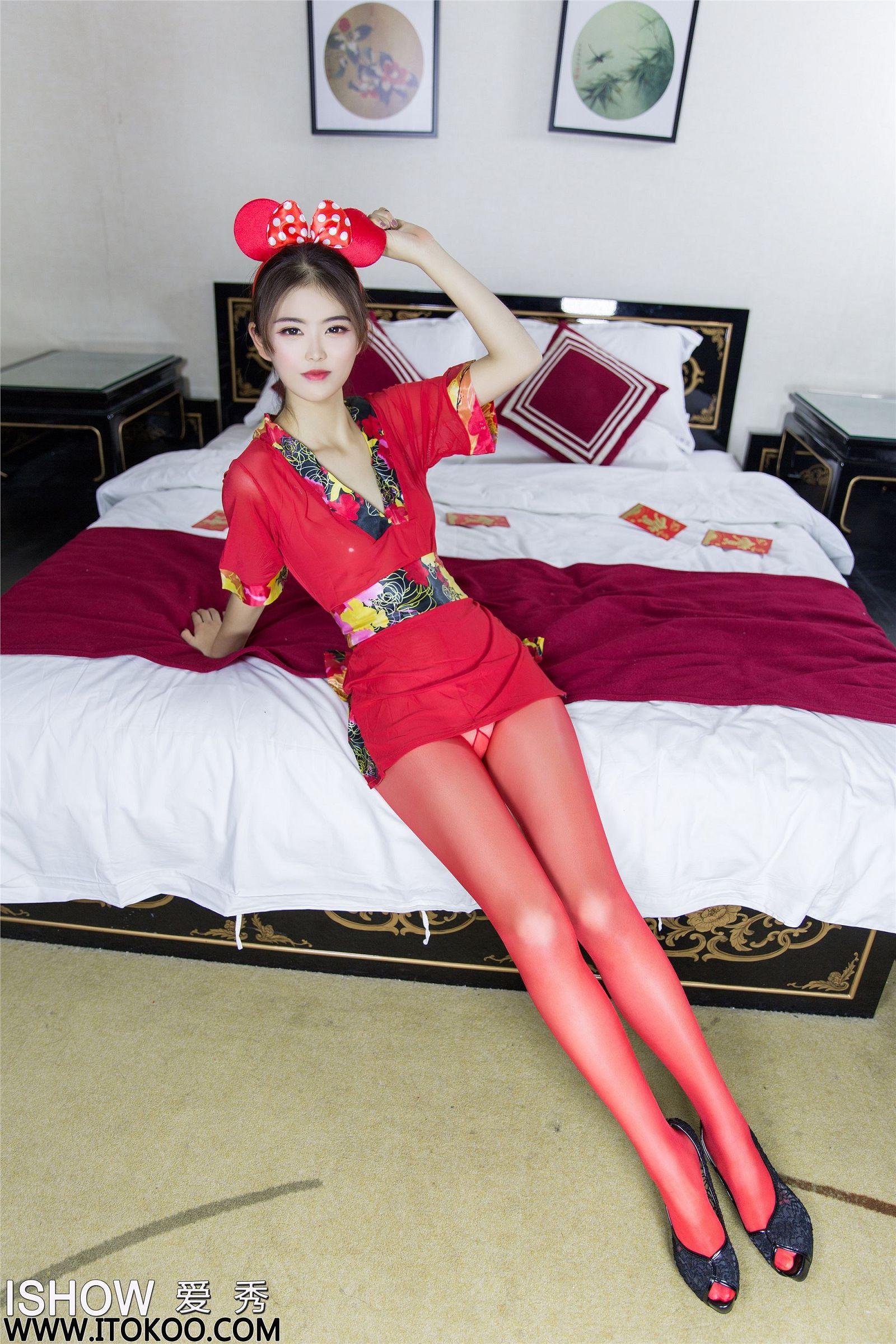 [ISHOW爱秀]2020.01.24 Vol.213 杨伊伊Eva_p026