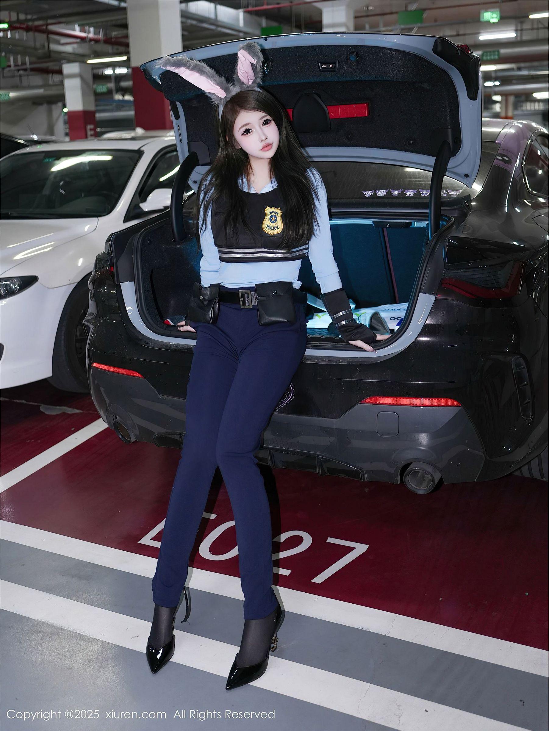 [XIUREN秀人网] 2025.04.16 NO.10158 甜妮_p002