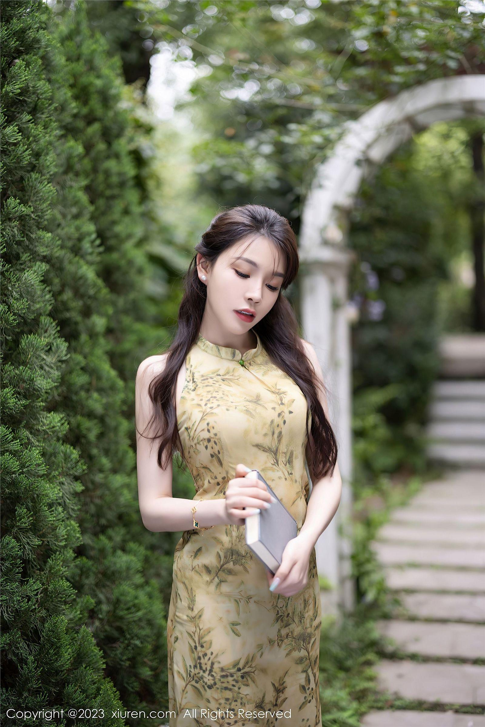 [XIUREN秀人网] 2023.07.14 NO.7083 徐莉芝Booty_p001