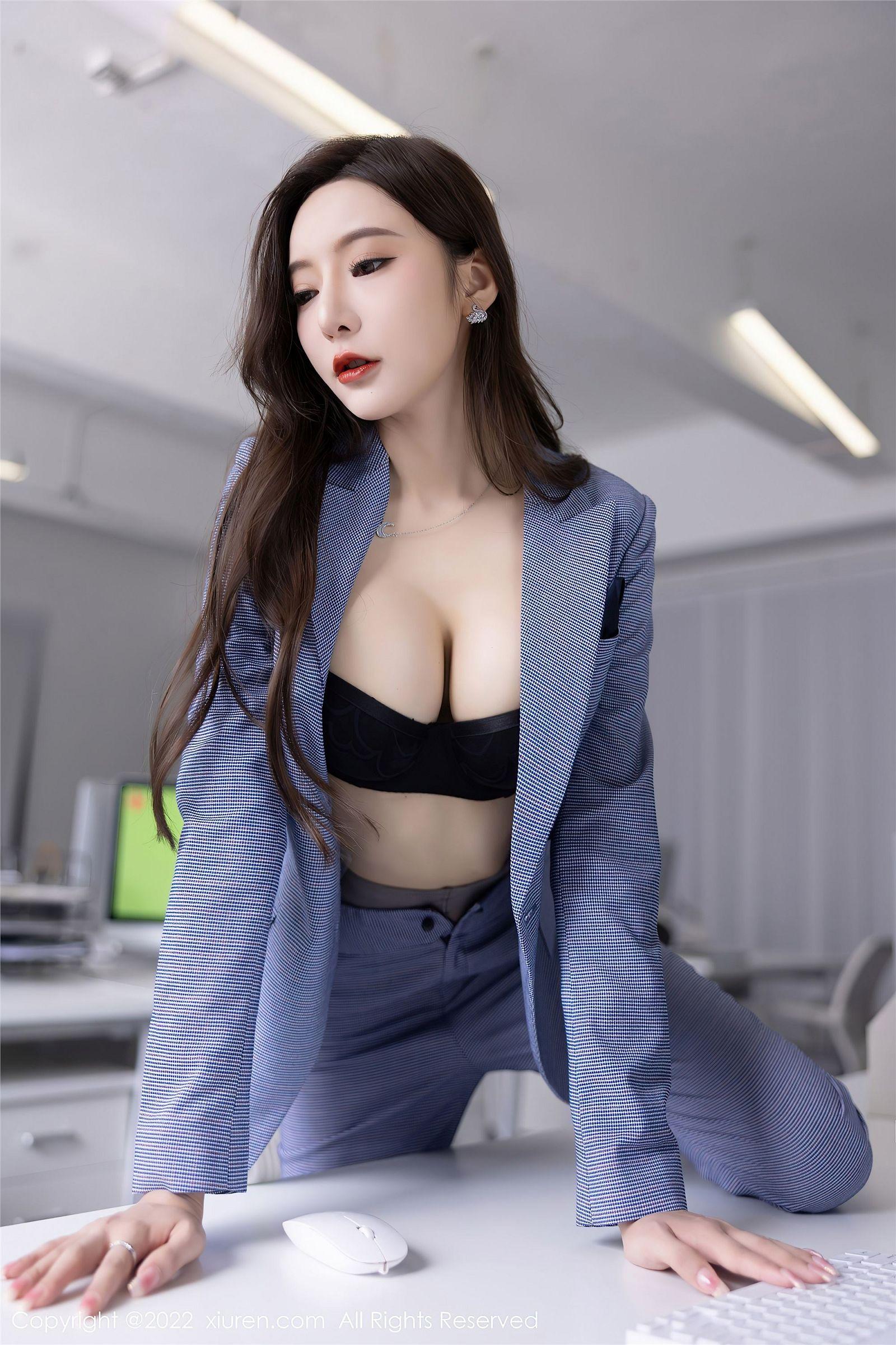 [XIUREN秀人网] 2022.09.22 NO.5629 王馨瑶yanni_p029