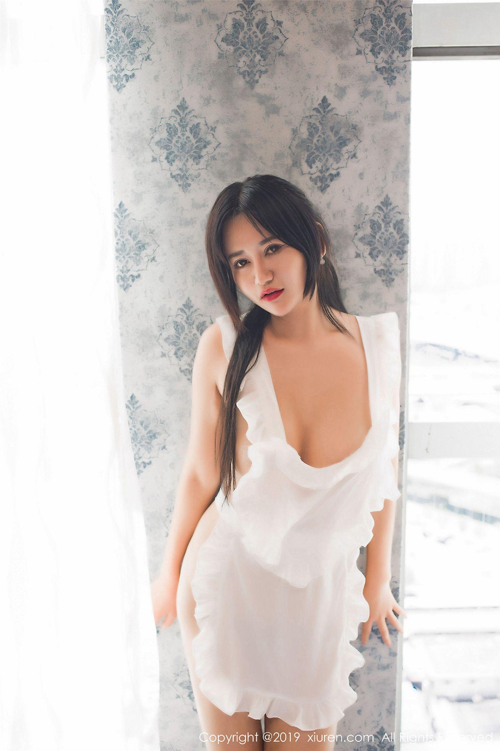[XIUREN秀人网] 2019.05.13 NO.1445 香滋_p033