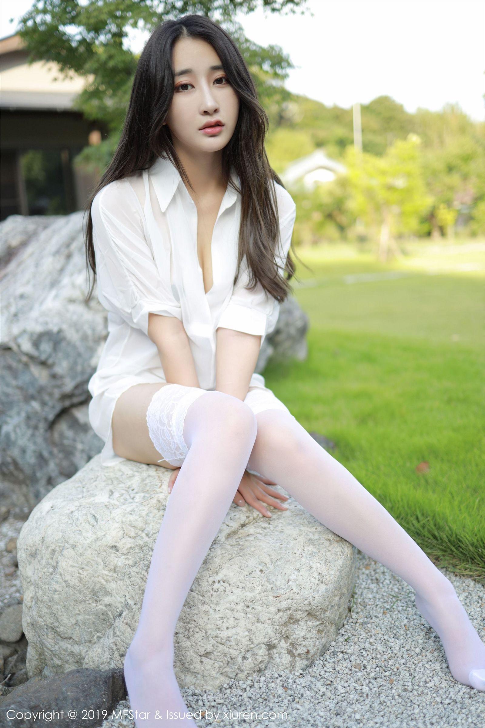 [MFStar模范学院] 2019.10.11 VOL.219 Betty林子欣_p045