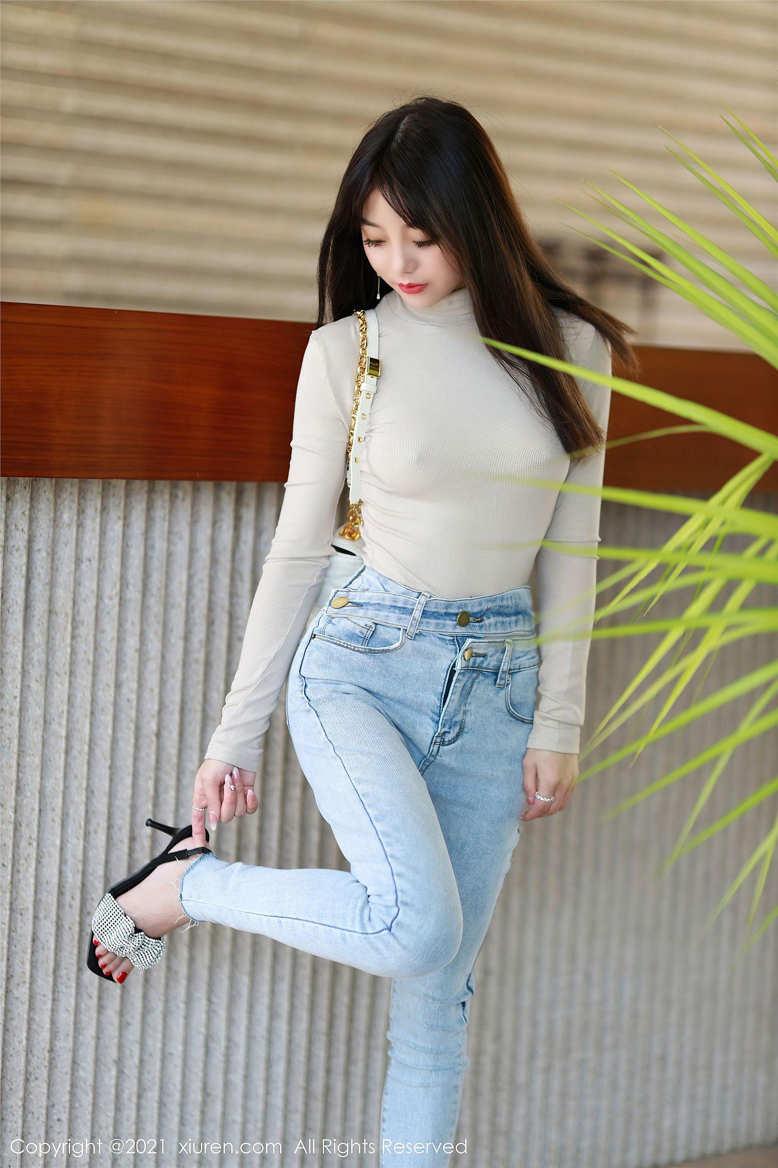 [XIUREN秀人网] 2021.04.30 NO.3369 佘贝拉bella_p035