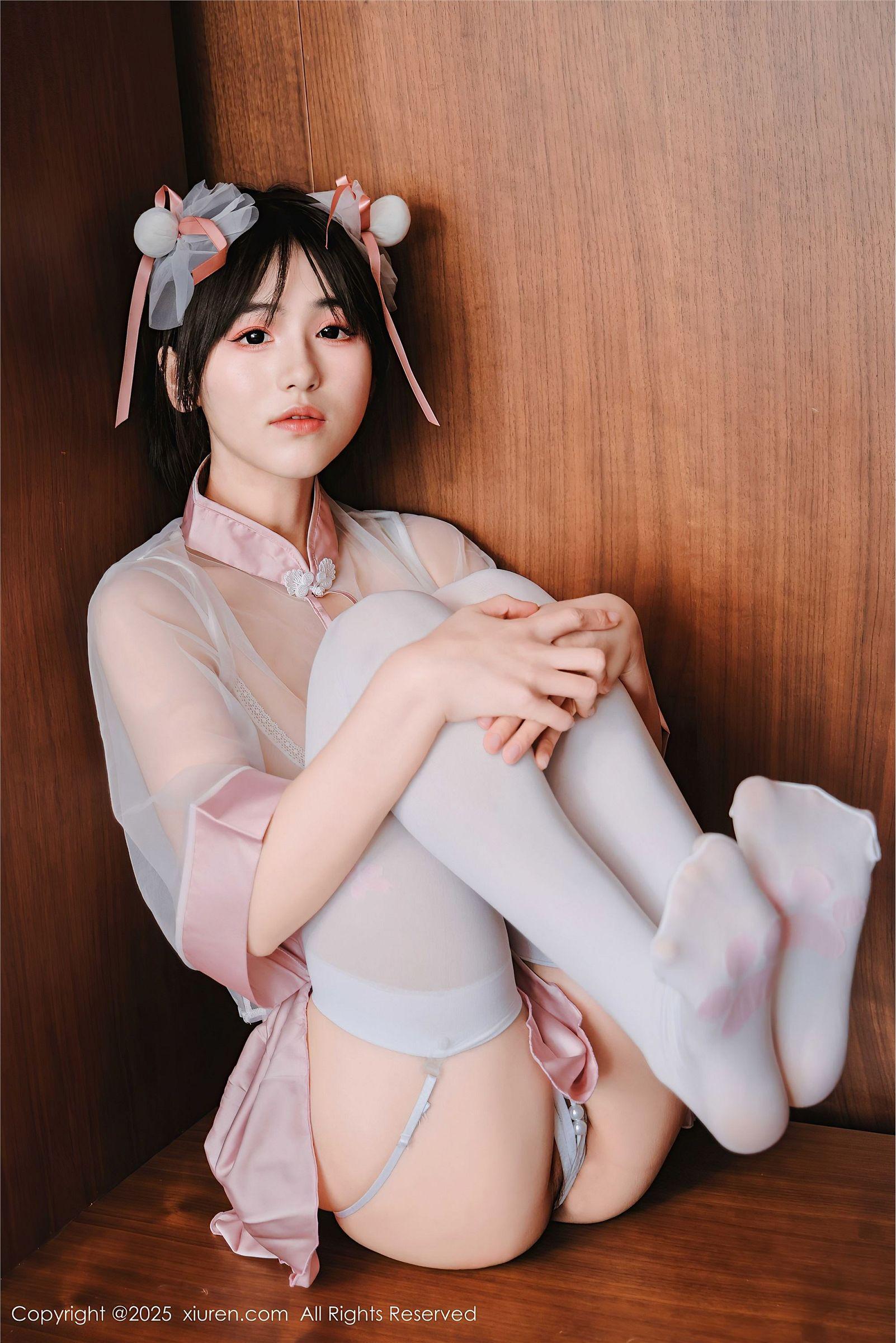 [XIUREN秀人网] 2025.01.15 NO.9763 奶芙乔乔_p014