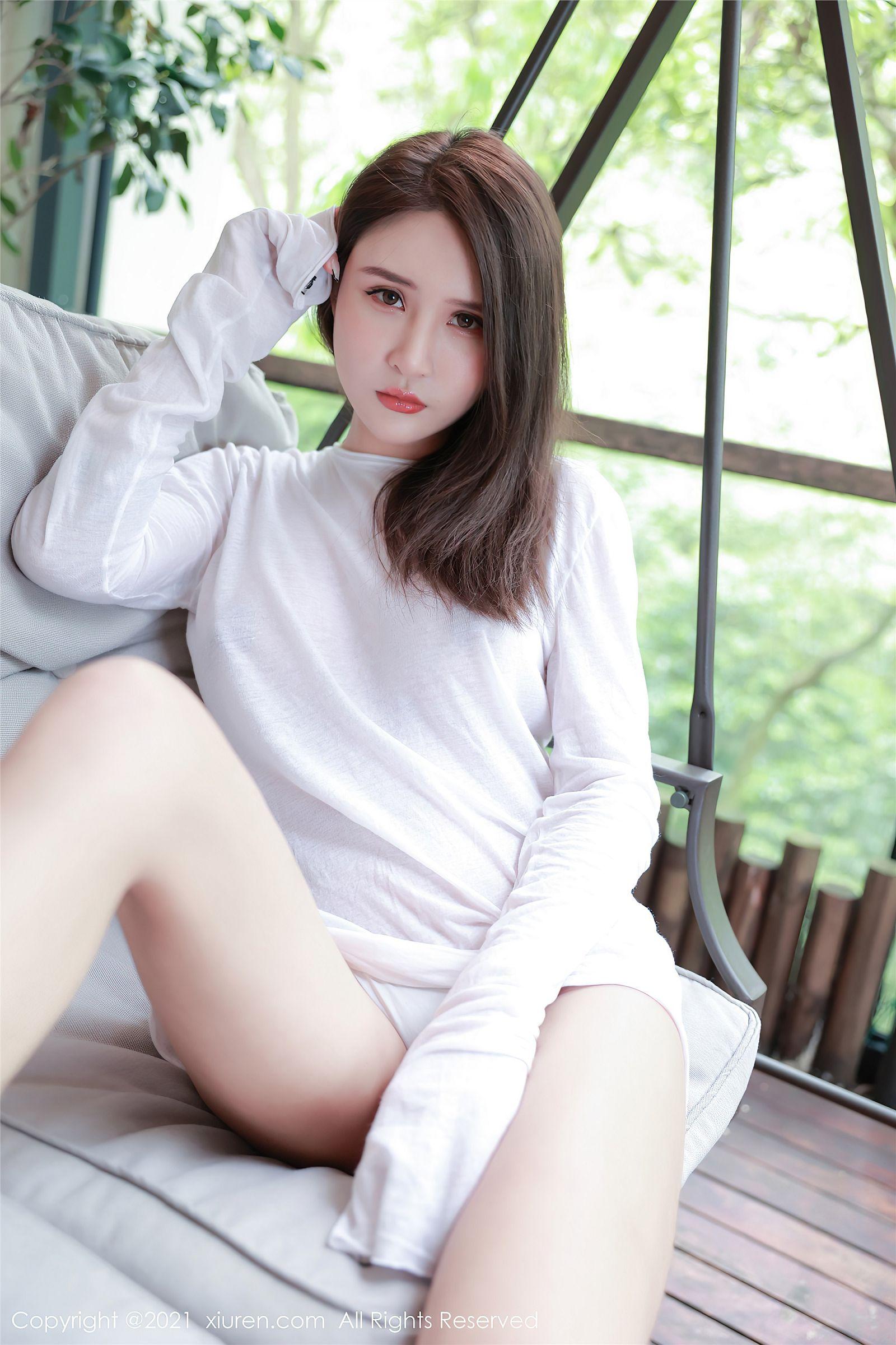 [XIUREN秀人网] 2021.04.27 NO.3353 Emily顾奈奈_p028