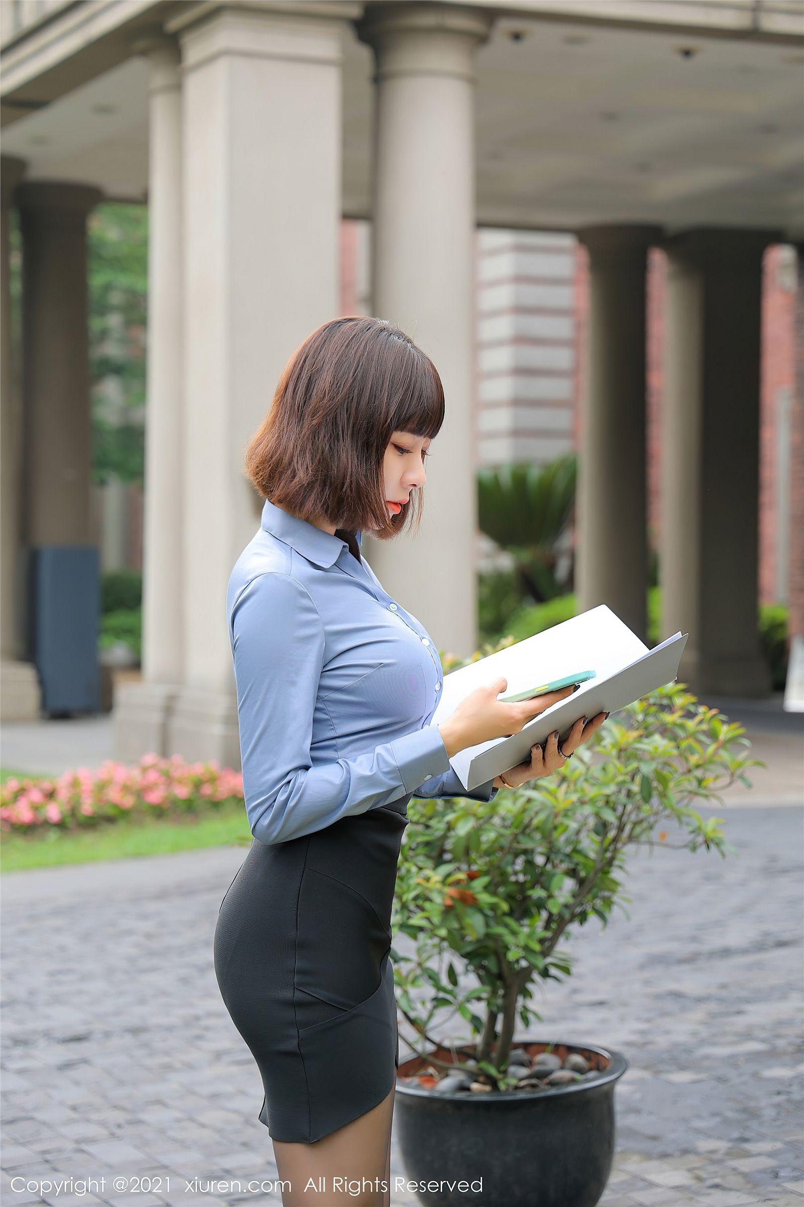 [XIUREN秀人网] 2021.06.02 NO.3495 果儿Victoria_p028
