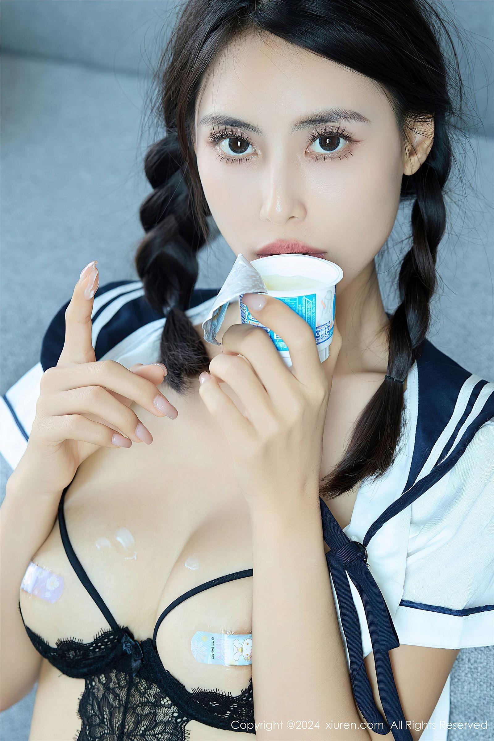 [XIUREN秀人网] 2024.03.12 NO.8216 lingyu69_p031