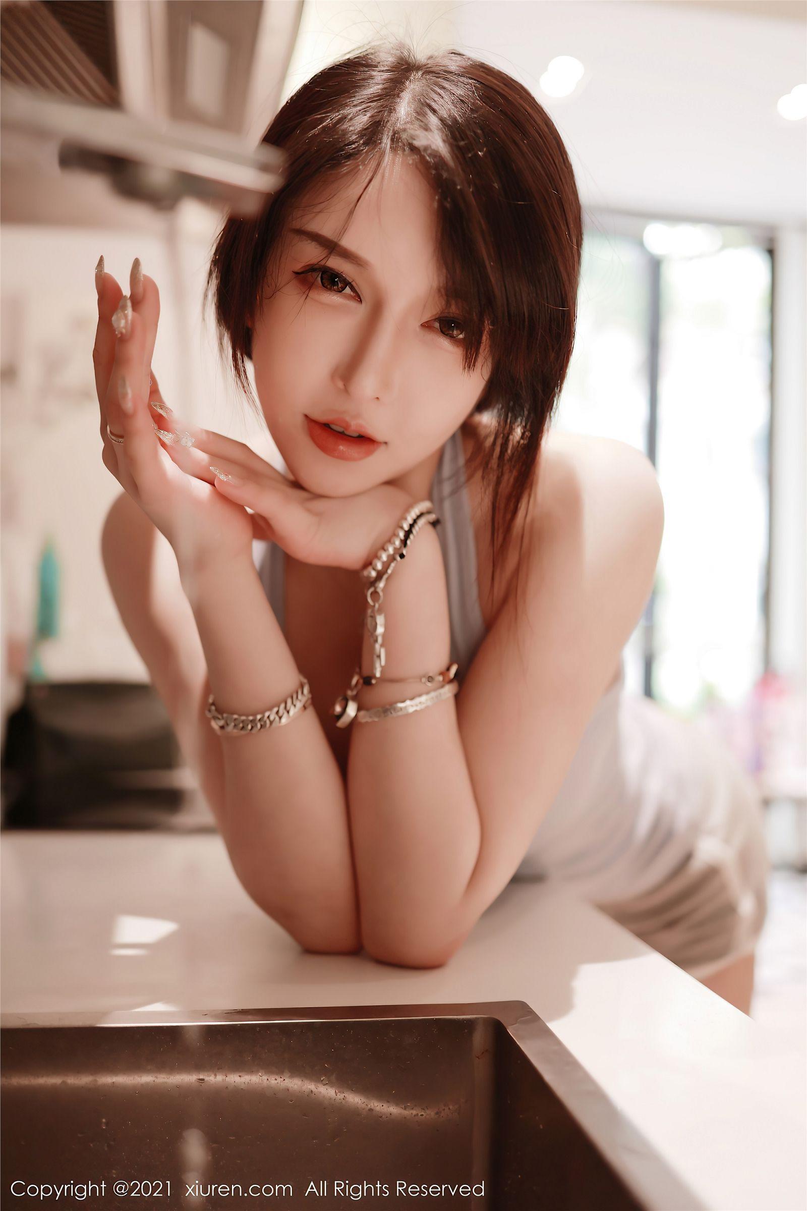 [XIUREN秀人网] 2021.07.23 NO.3706 玉兔miki_p044