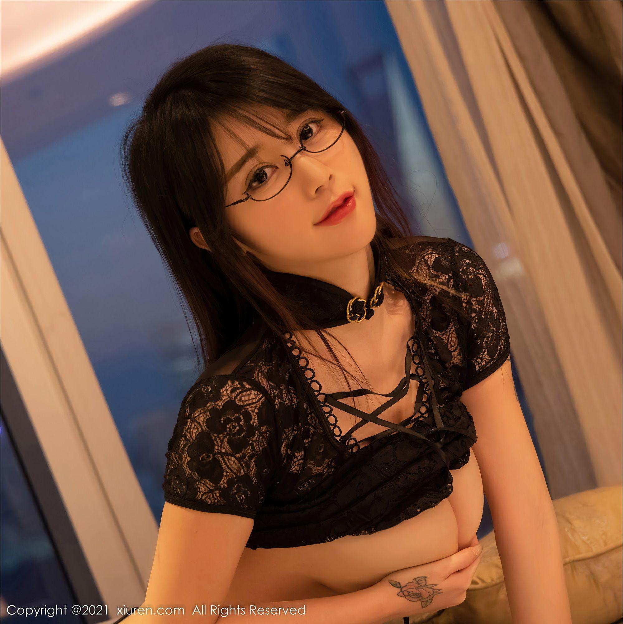 [XIUREN秀人网] 2021.12.09 NO.4317 美七Mia_p049