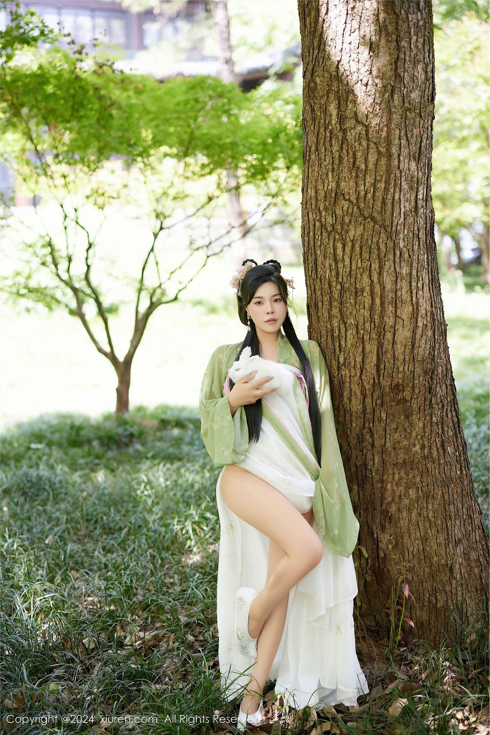 [XIUREN秀人网] 2024.09.14 NO.9162 麦田_p011