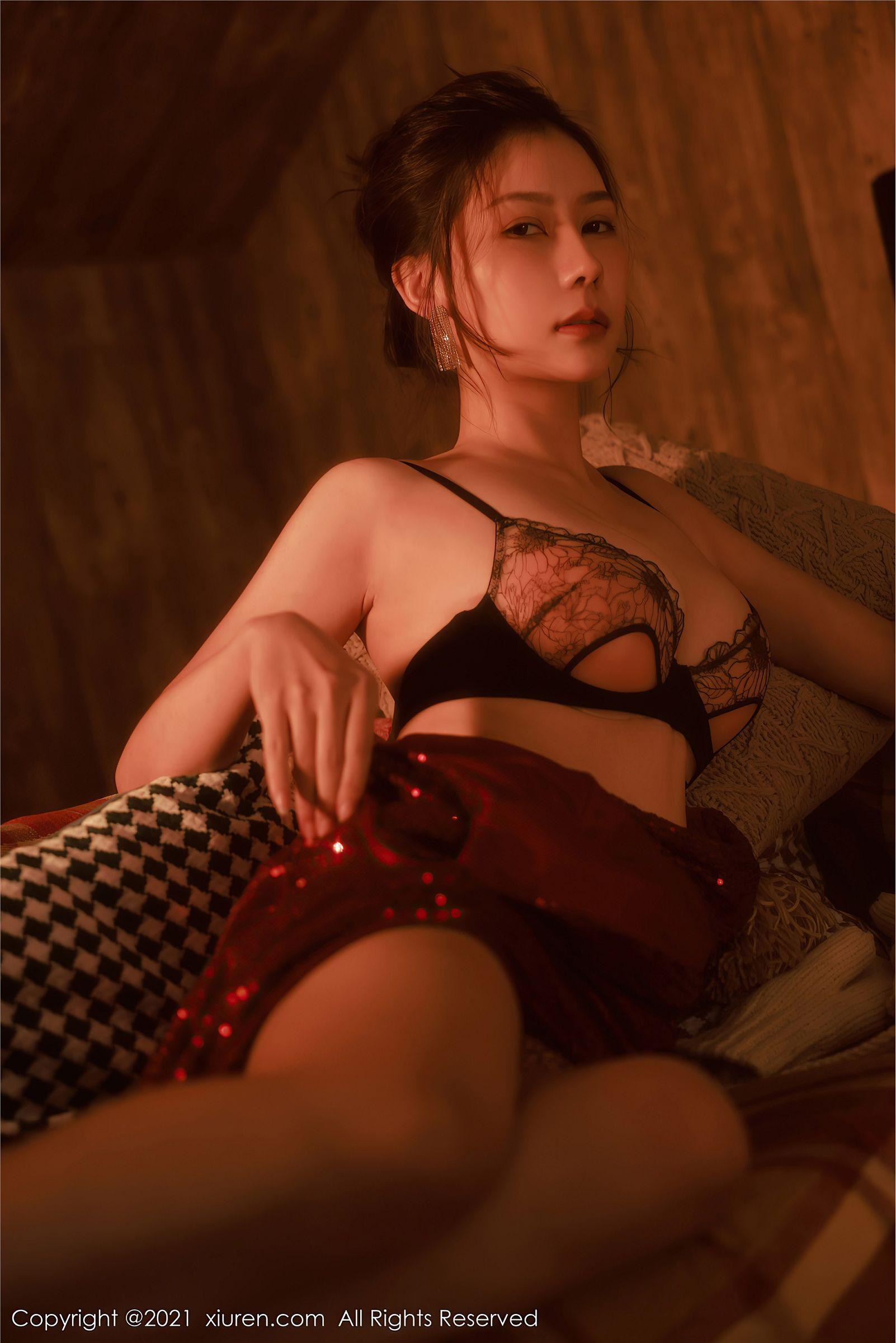 [XIUREN秀人网] 2021.12.20 NO.4357 尹甜甜_p003