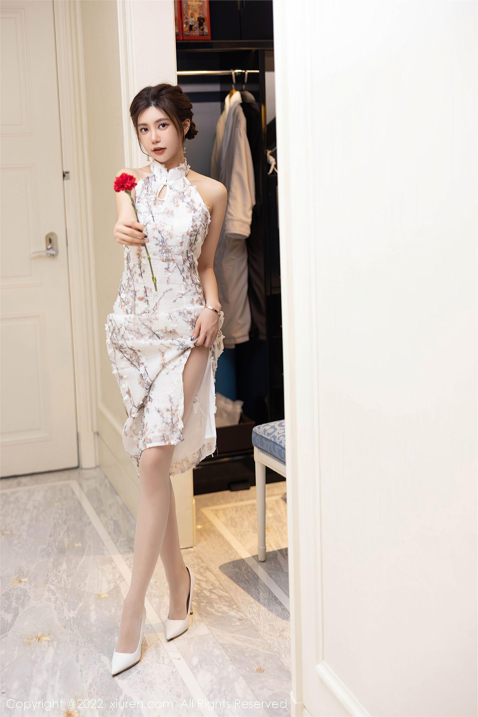 [XIUREN秀人网] 2022.10.14 NO.5713 绮里嘉ula_p016