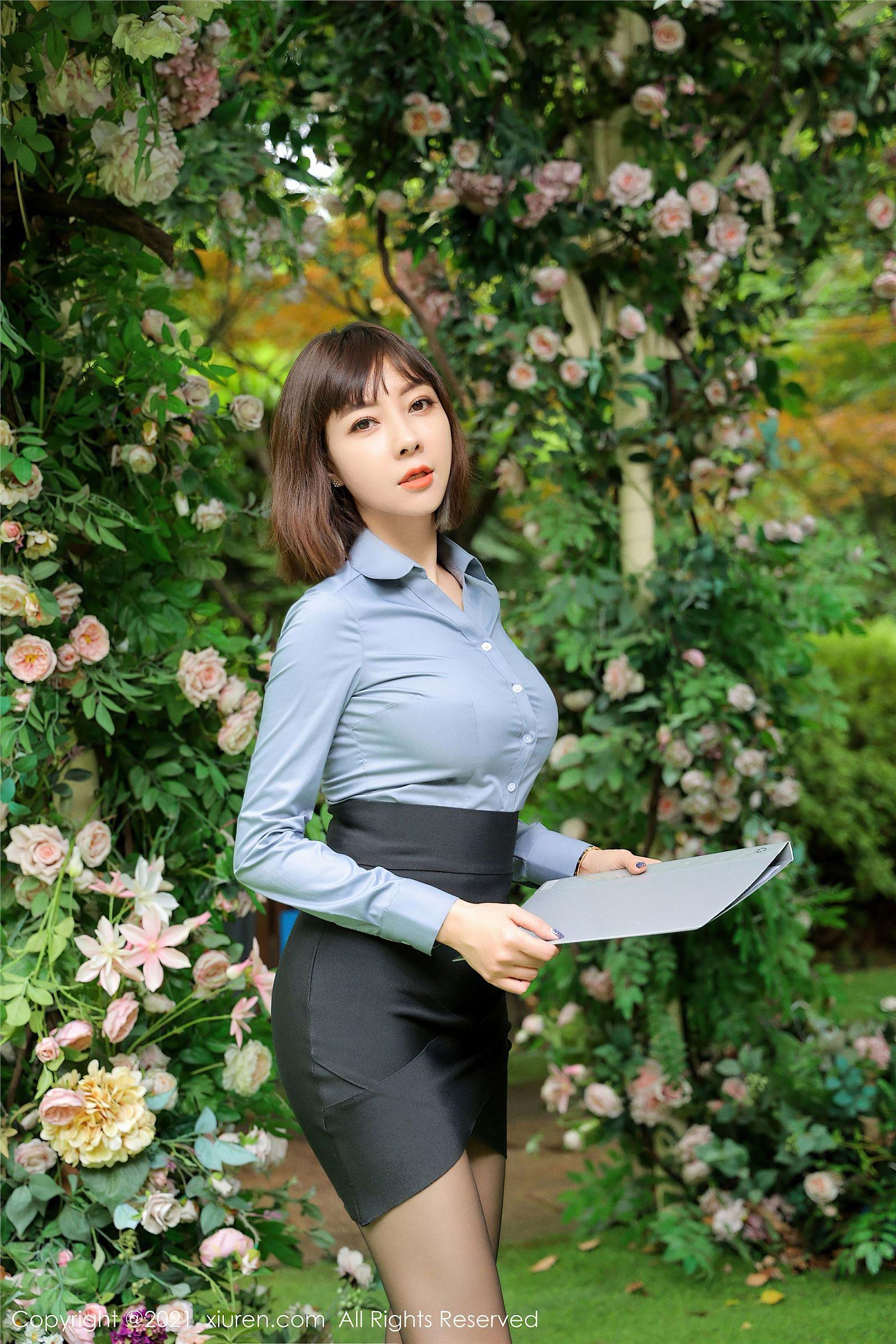 [XIUREN秀人网] 2021.06.02 NO.3495 果儿Victoria_p002