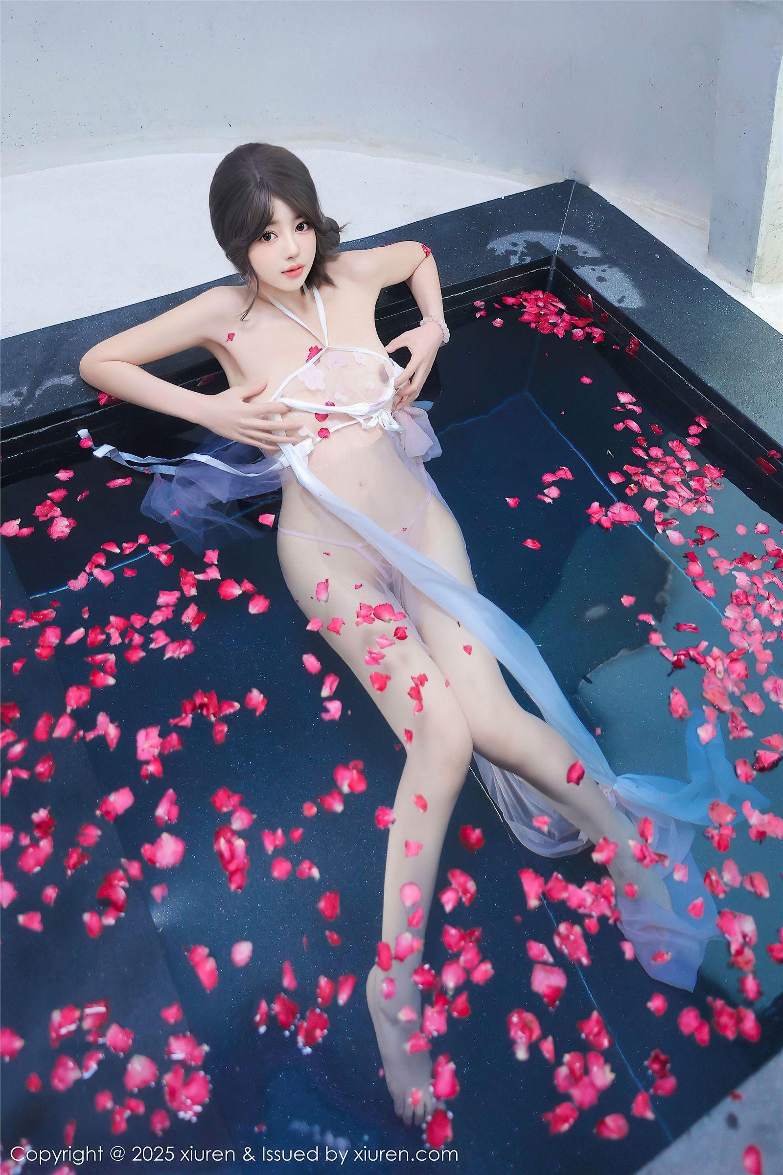 [XIUREN秀人网] 2025.01.17 NO.9778 桃妖夭_p015