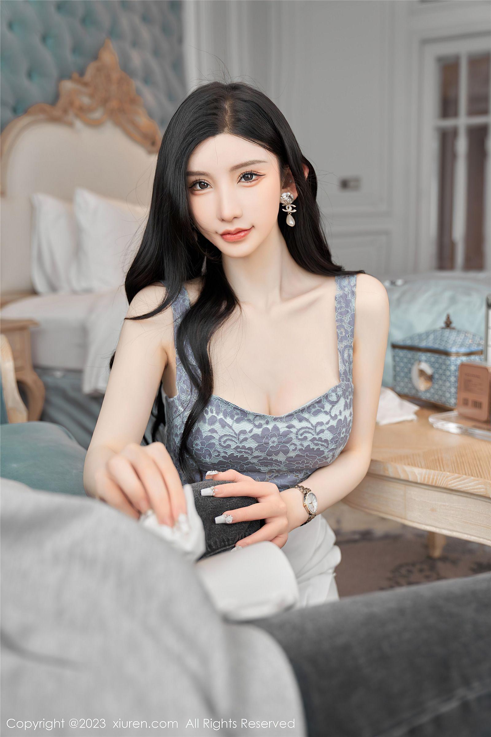 [XIUREN秀人网] 2023.05.26 NO.6811 周于希Sally 香港旅拍_p037
