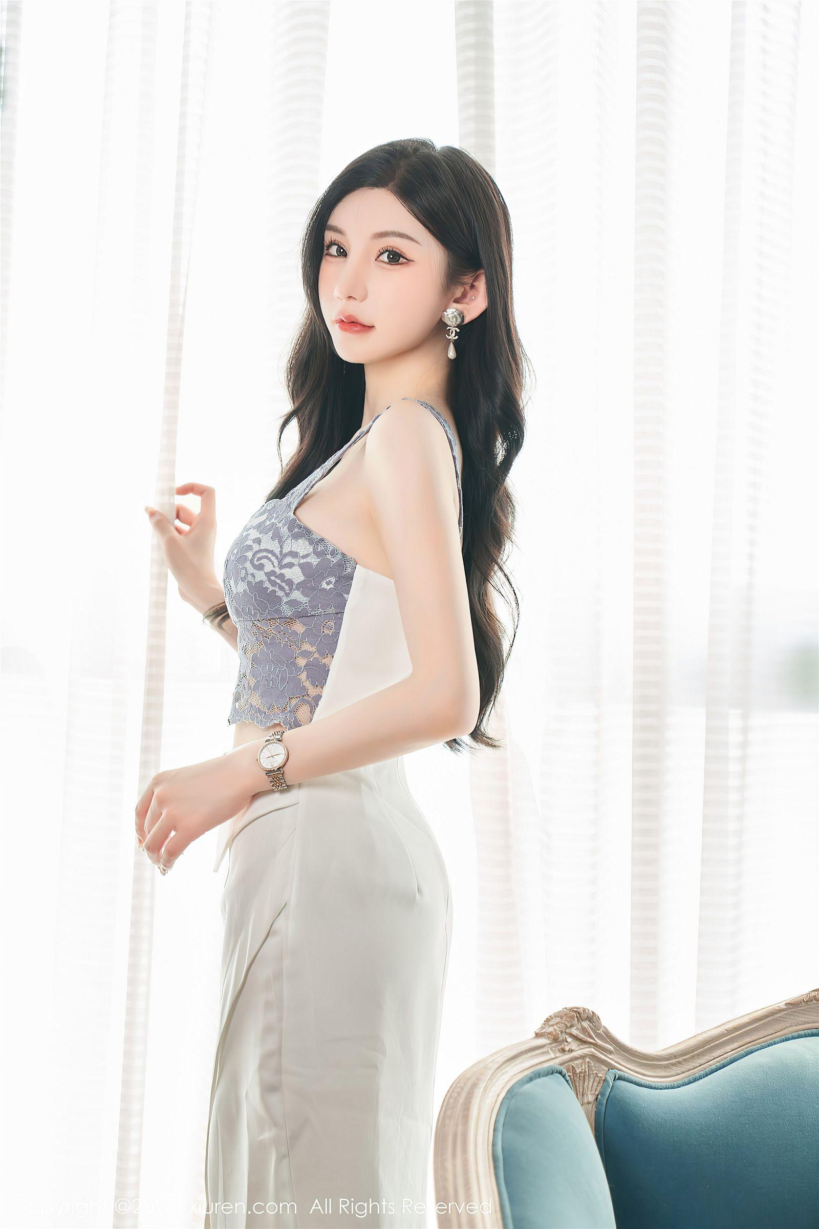 [XIUREN秀人网] 2023.05.26 NO.6811 周于希Sally 香港旅拍_p007