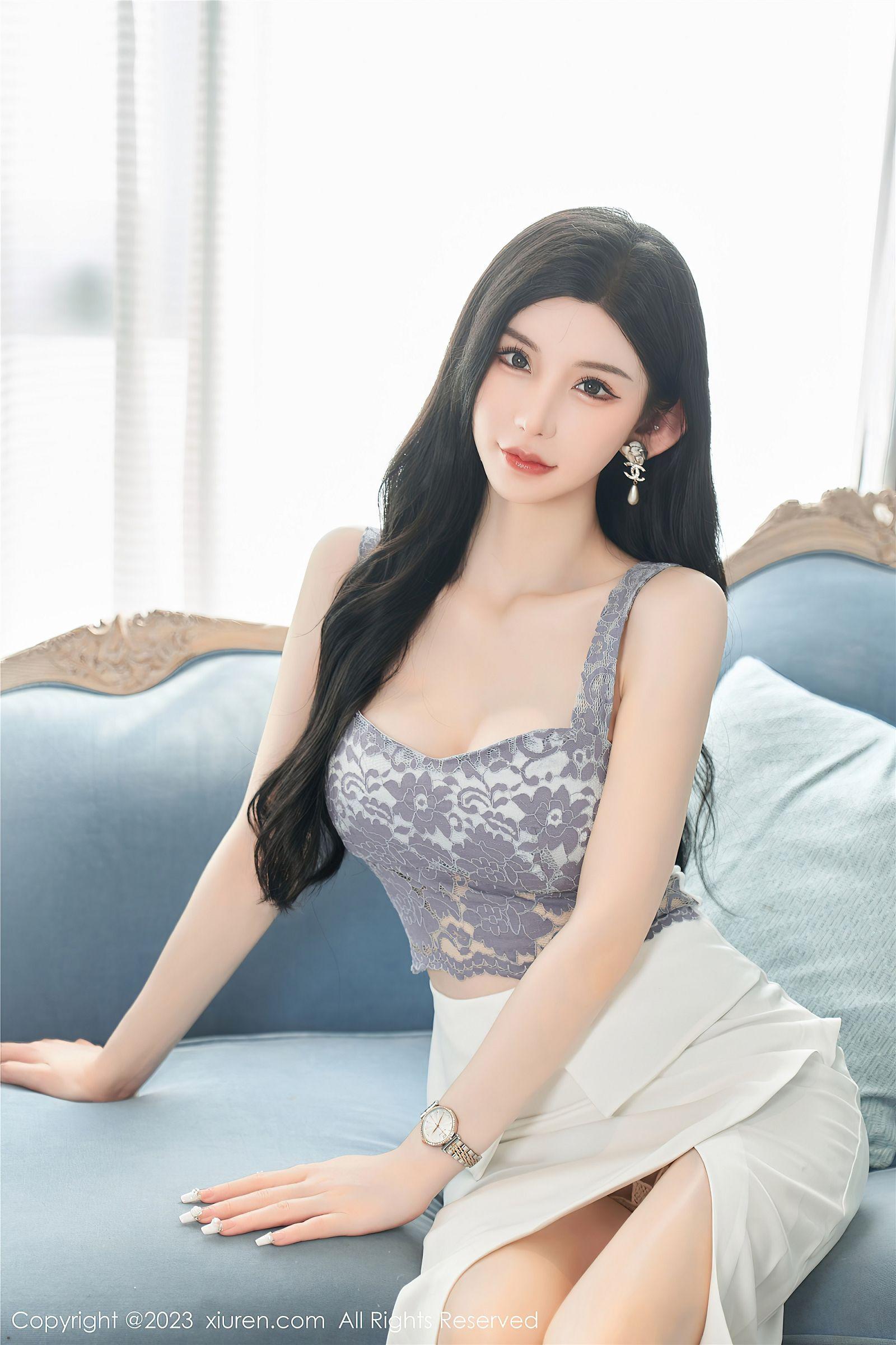 [XIUREN秀人网] 2023.05.26 NO.6811 周于希Sally 香港旅拍_p014