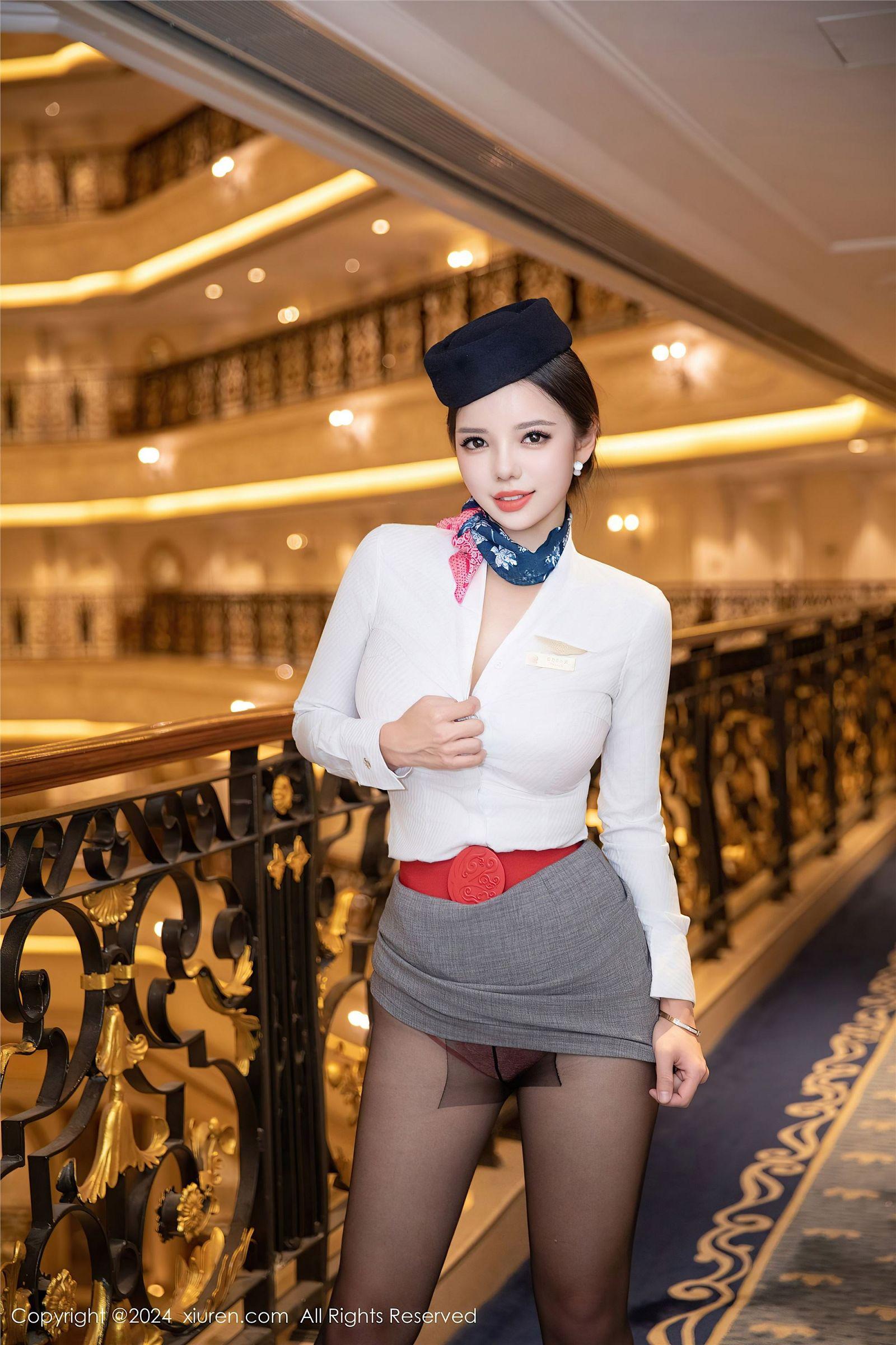 [XIUREN秀人网] 2024.10.30 NO.9365 大美妞儿_p002