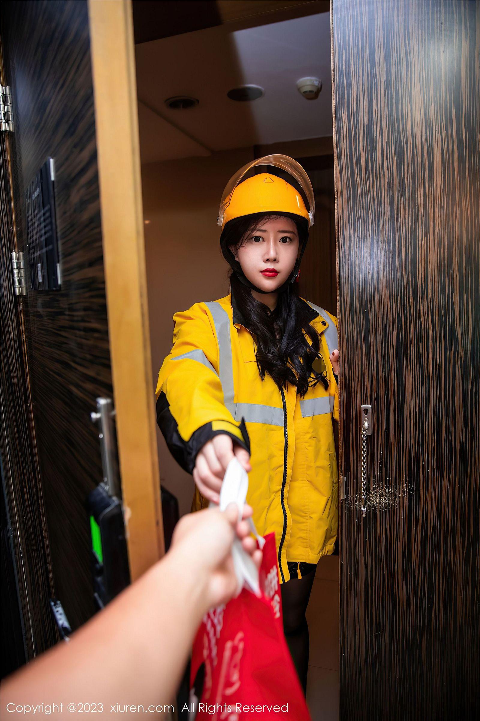 [XIUREN秀人网] 2023.07.18 NO.7093 王婉悠Queen 黑丝_p003