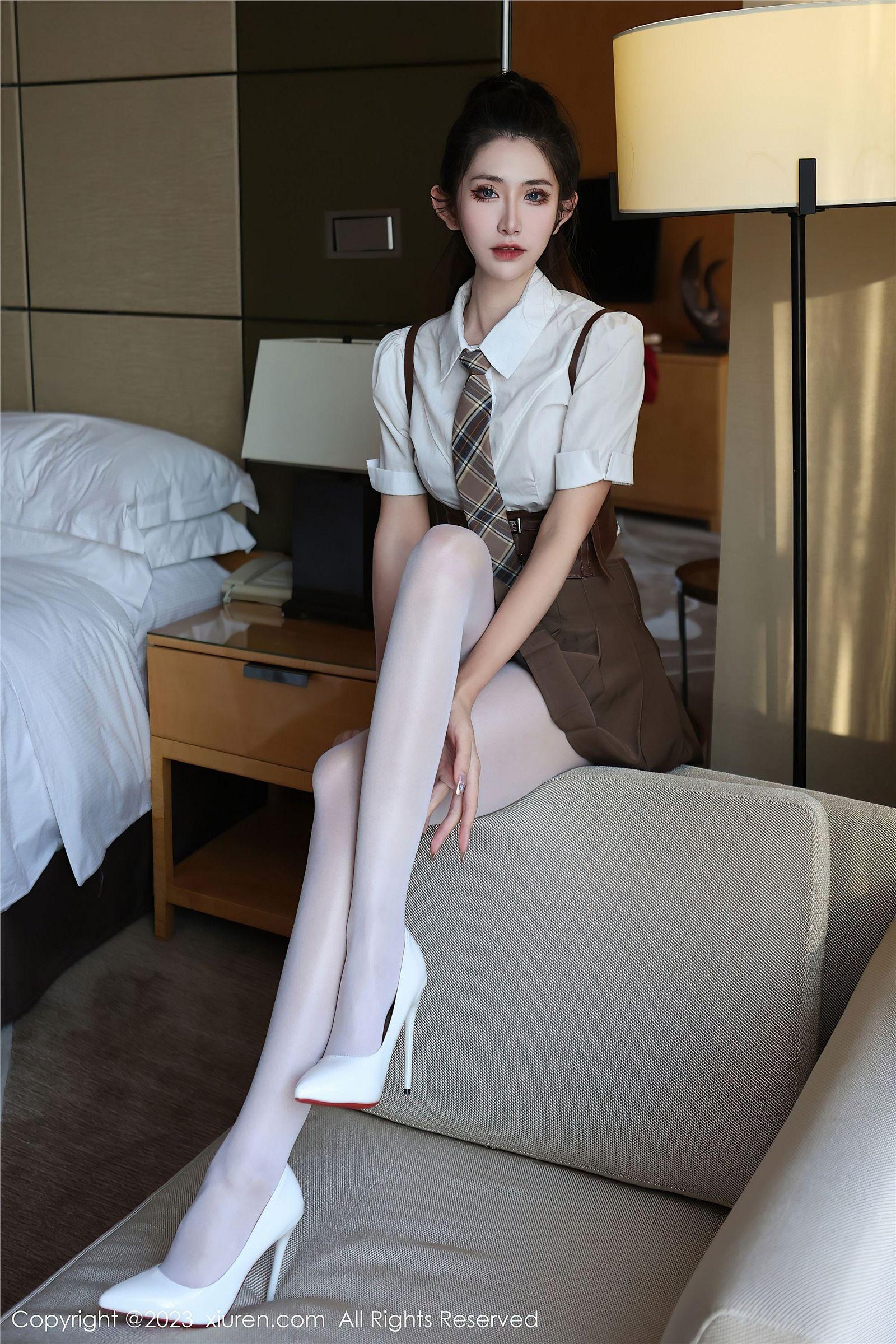 [XIUREN秀人网] 2023.03.27 NO.6478 依娜Yina_p052