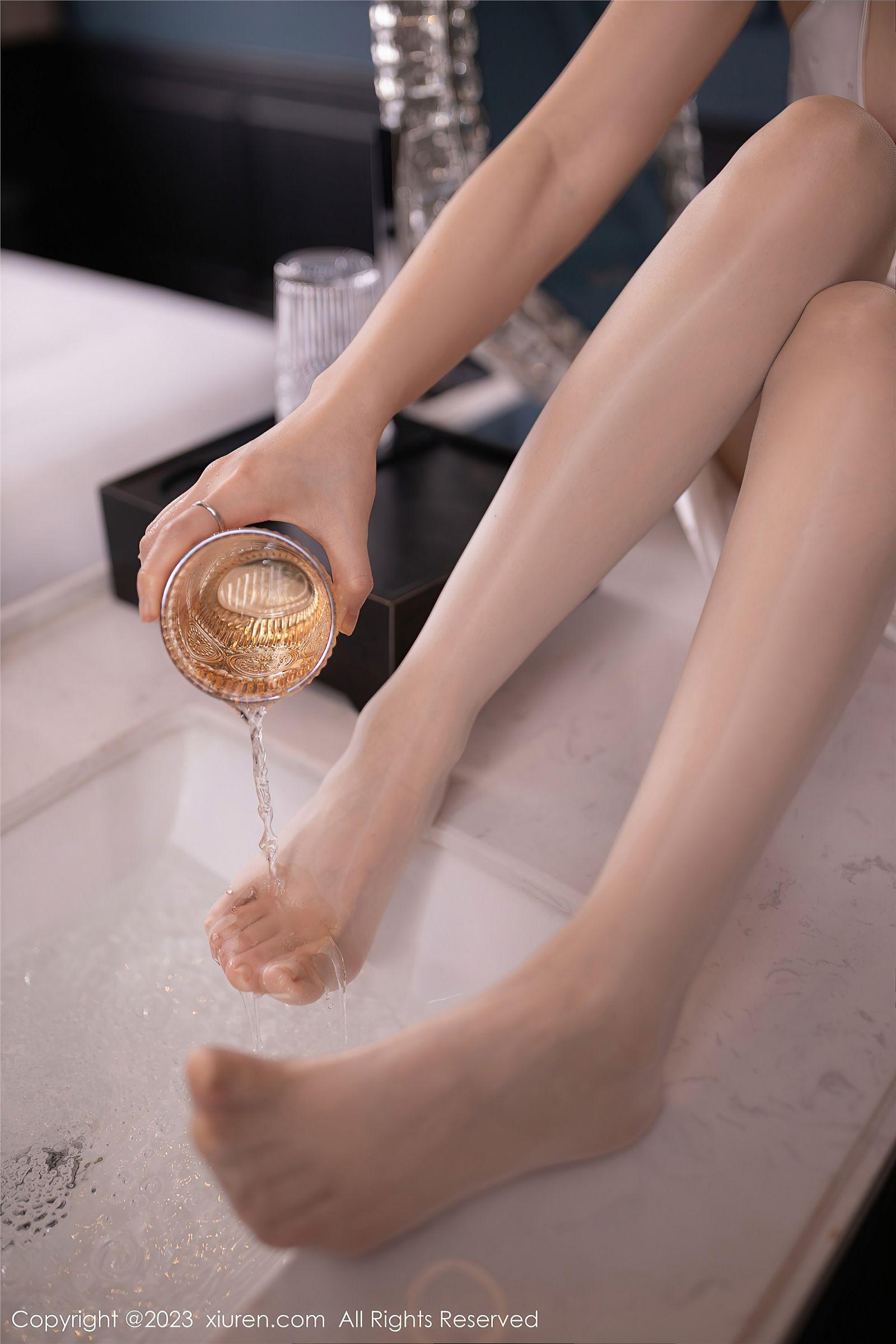 [XIUREN秀人网] 2023.05.12 NO.6732 鱼子酱Fish_p015