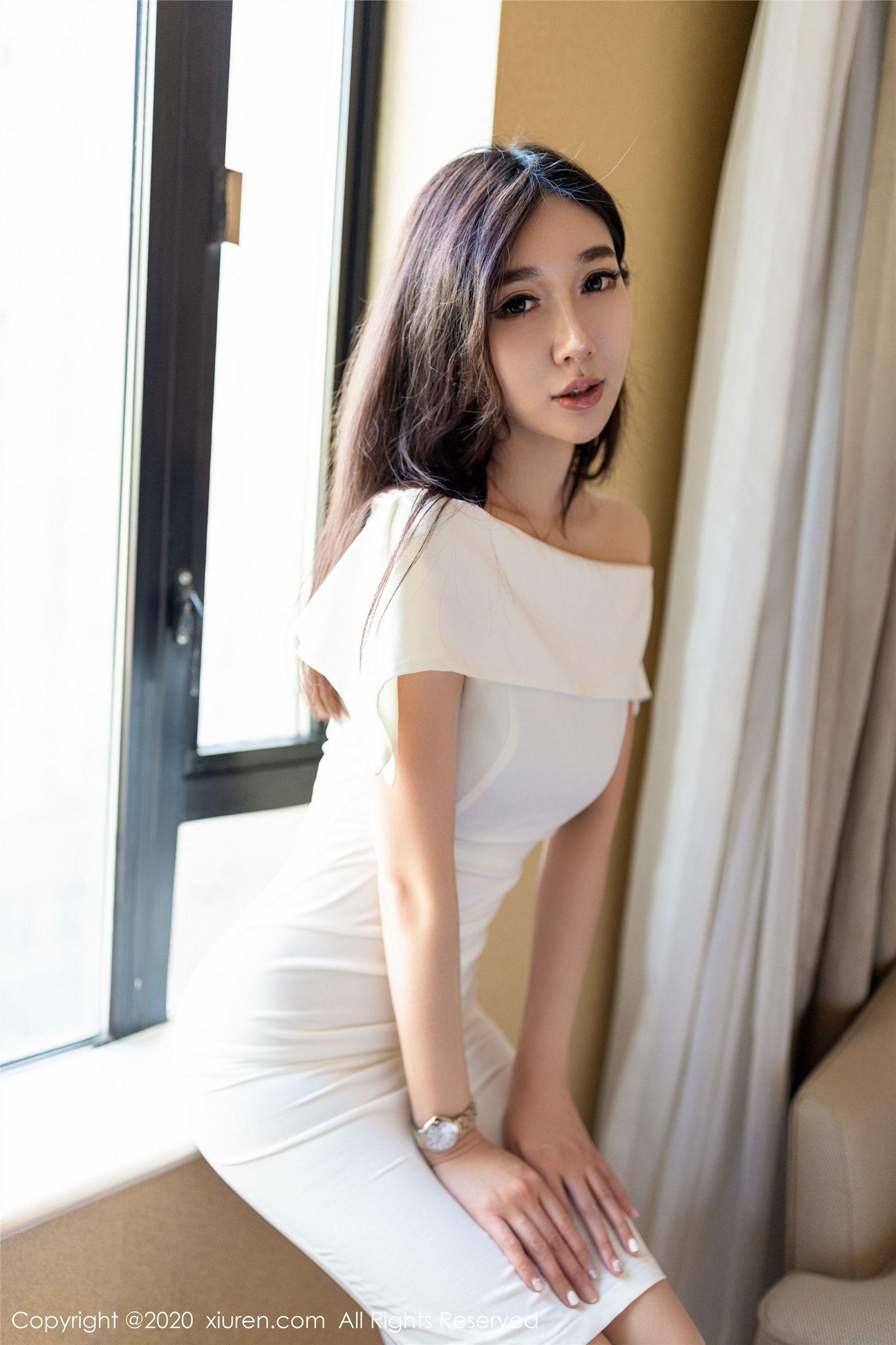 [XIUREN秀人网] 2020.03.25 NO.2097 伊思思niko_p010