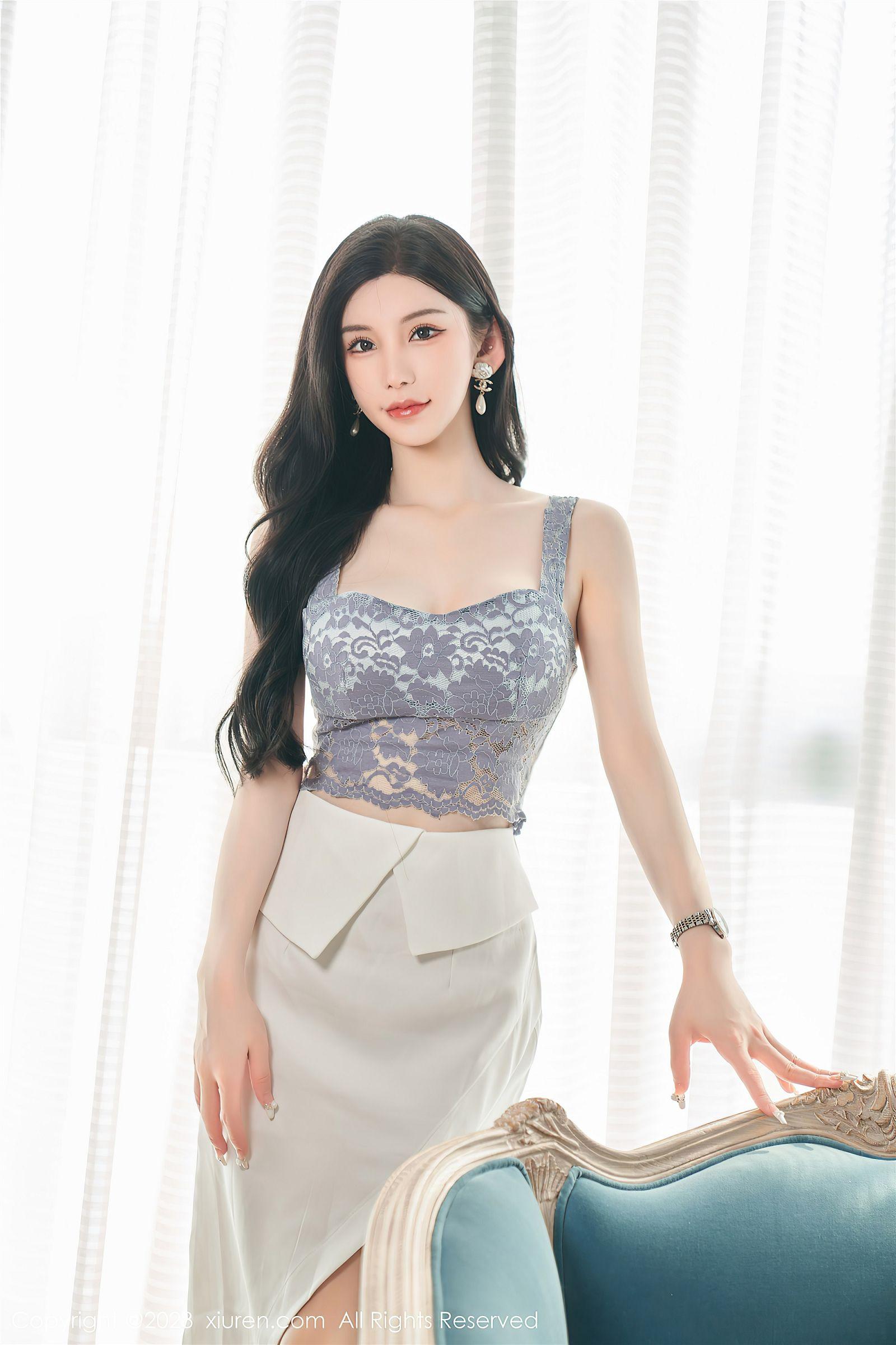 [XIUREN秀人网] 2023.05.26 NO.6811 周于希Sally 香港旅拍_p009