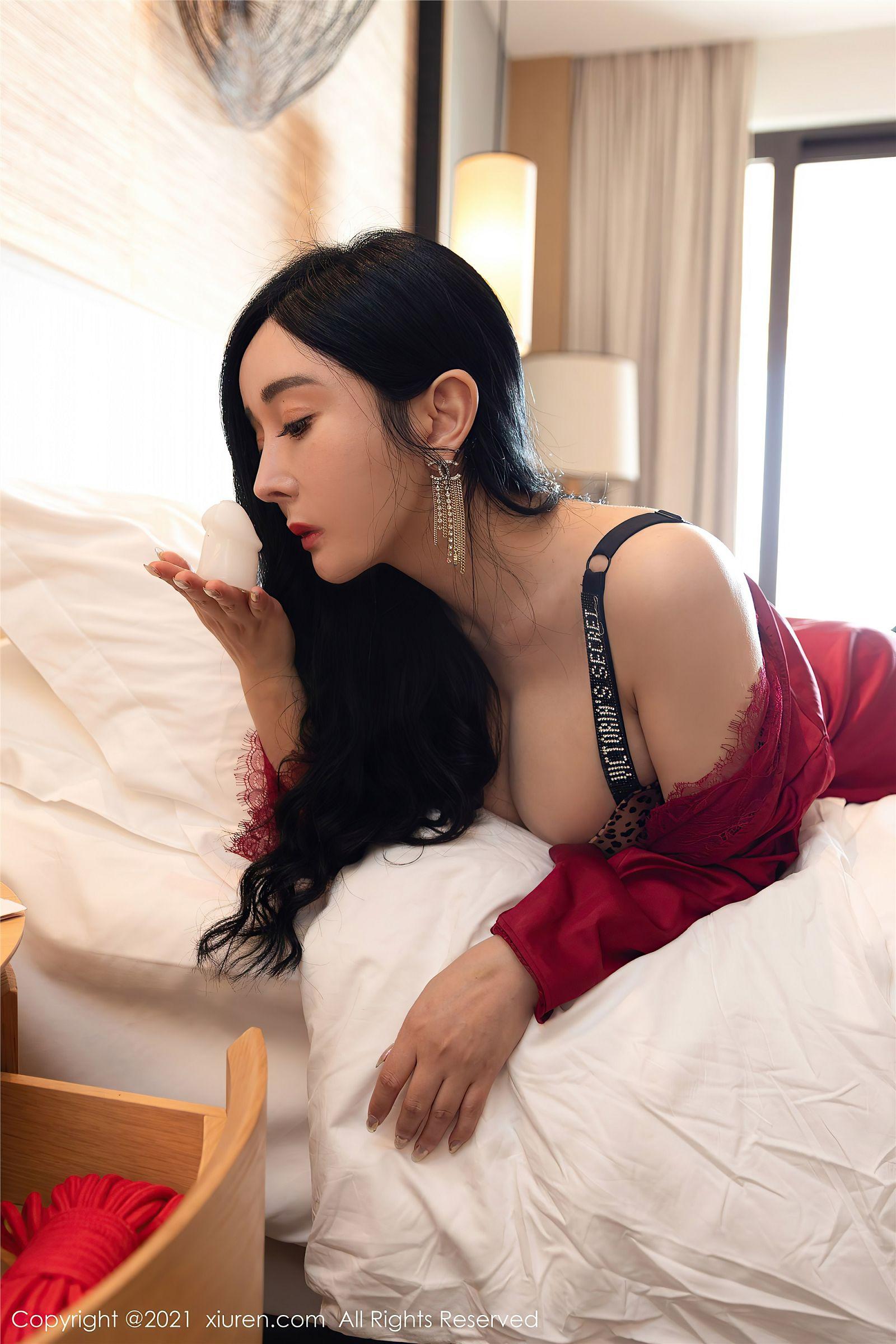 [XIUREN秀人网] 2021.04.26 NO.3347 允爾_p028