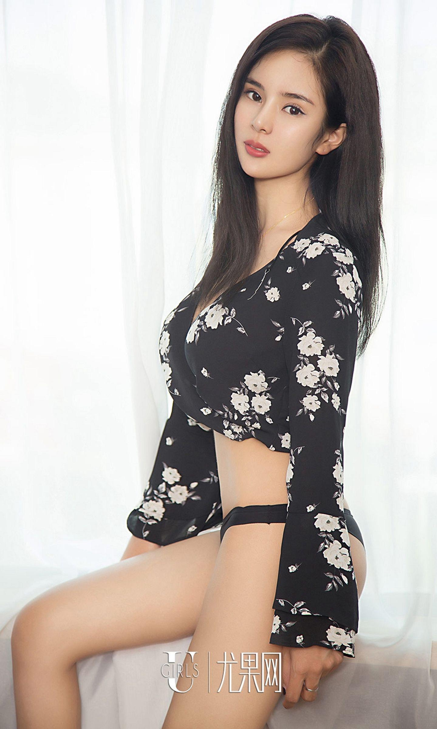 [Ugirls爱尤物] NO.1376 诗画 我心中只有你_p002