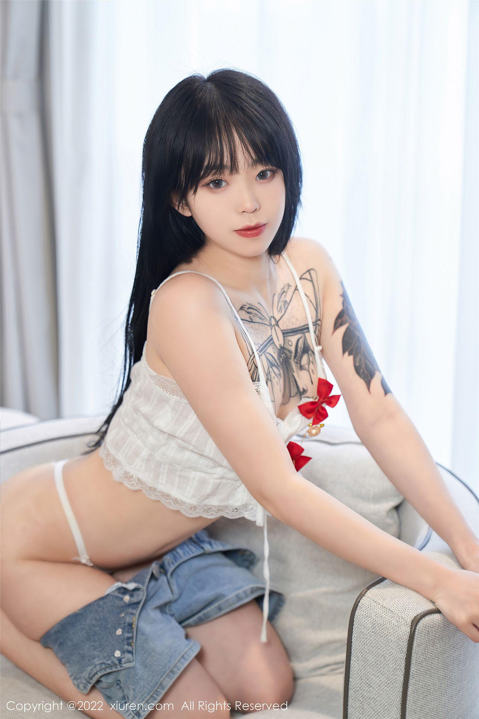 [XIUREN秀人网] 2022.06.09 NO.5124 奶瓶_p041